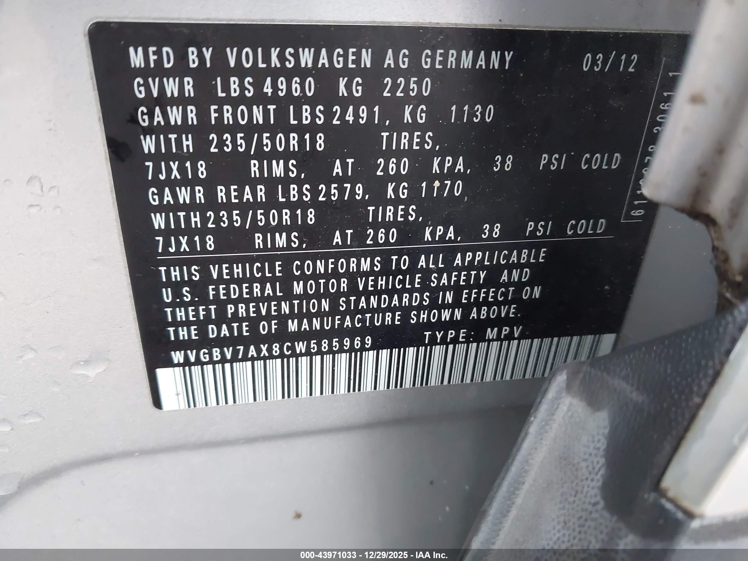 VOLKSWAGEN TIGUAN image 9
