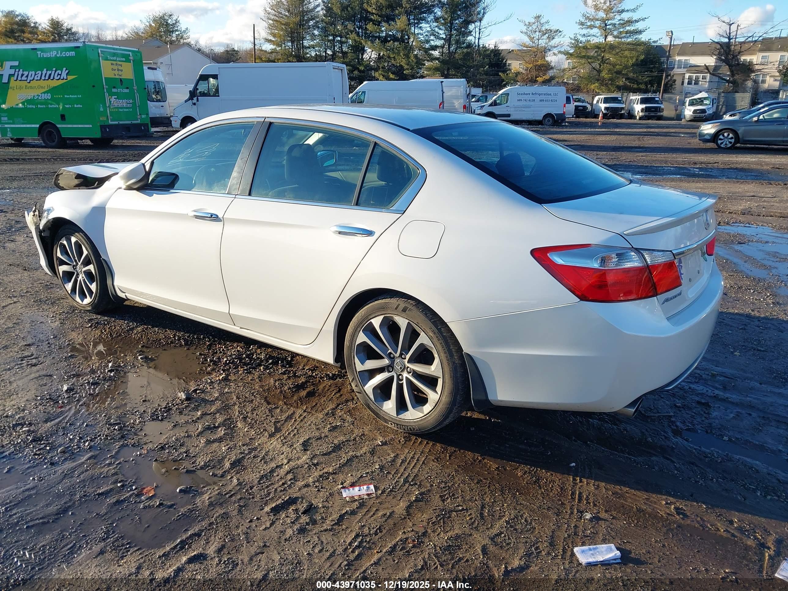 HONDA ACCORD image 3