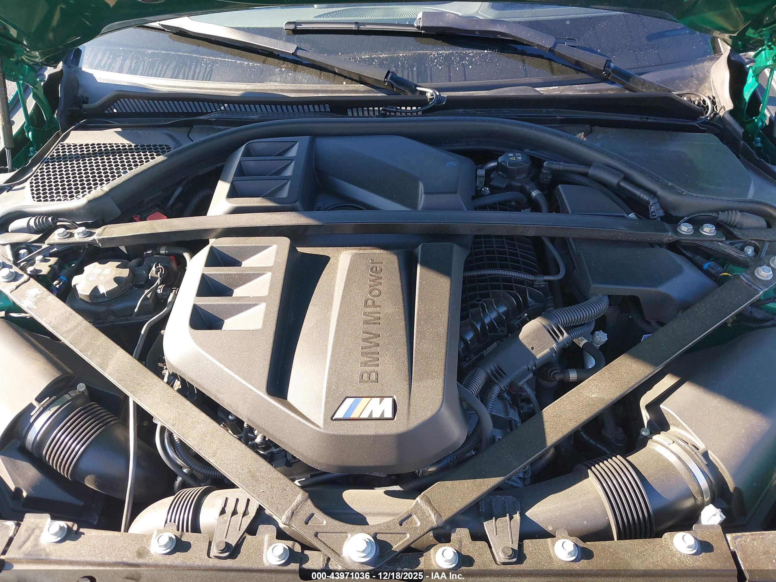 BMW M4 image 10