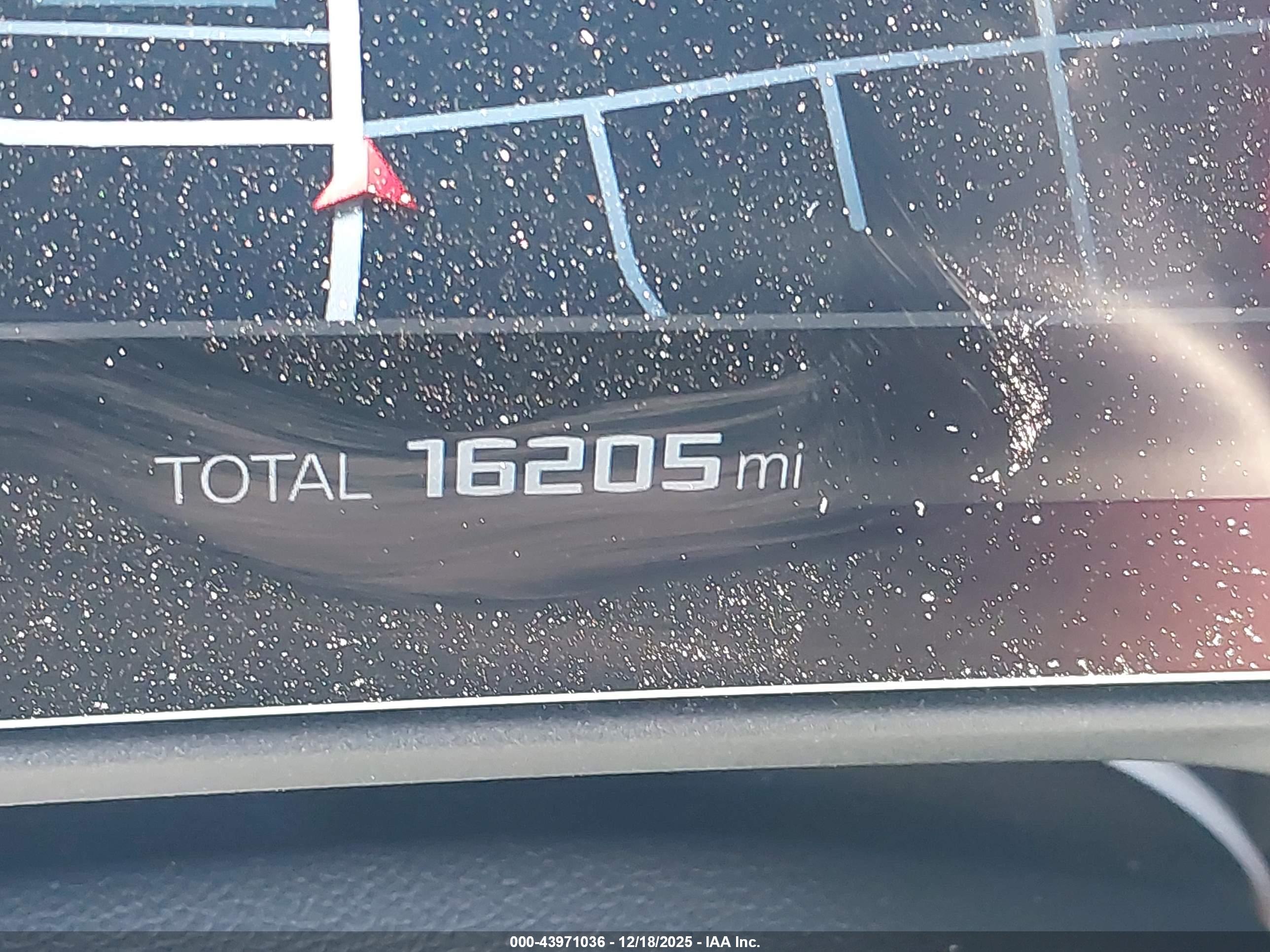 BMW M4 image 7