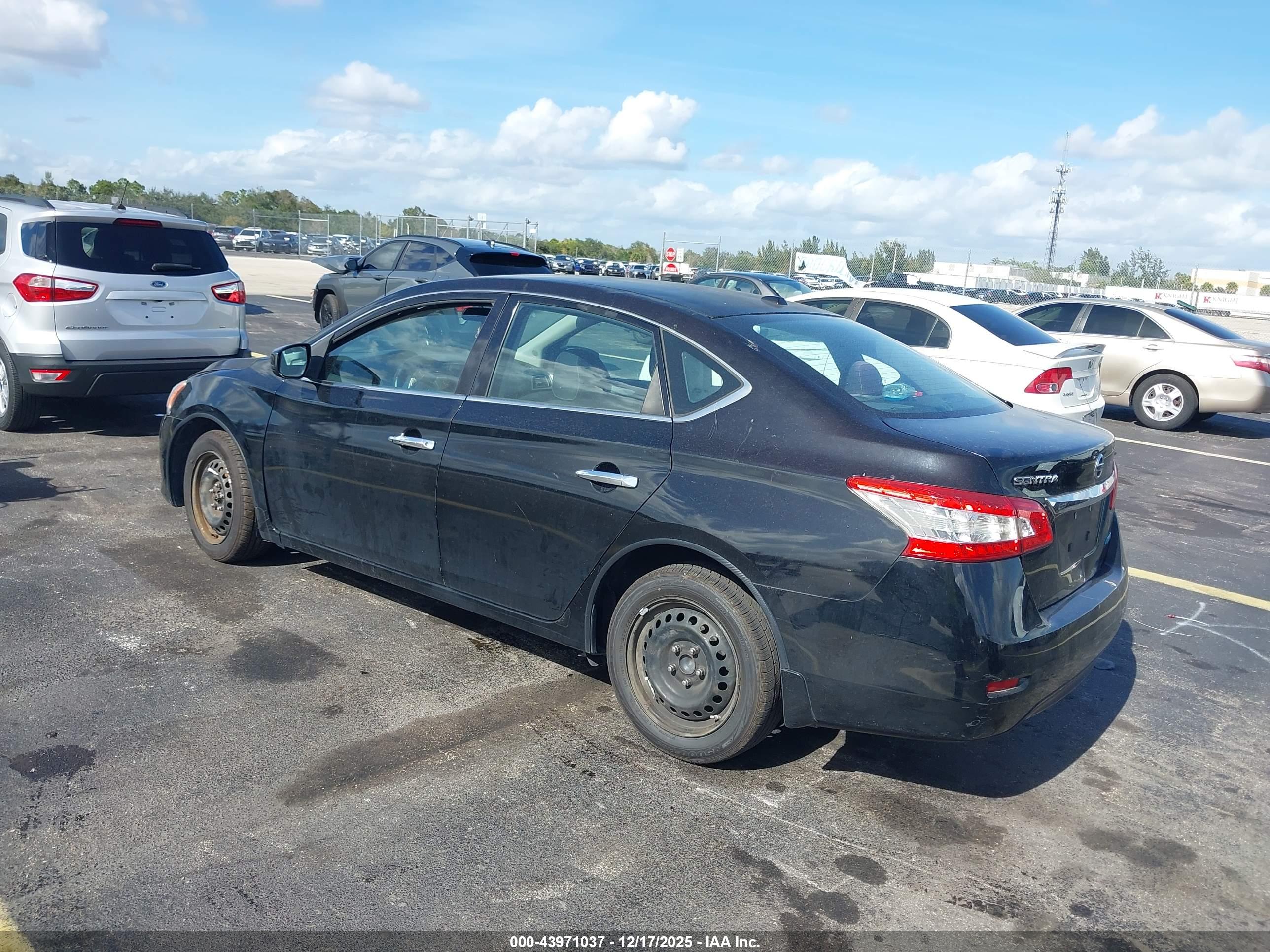 NISSAN SENTRA image 3