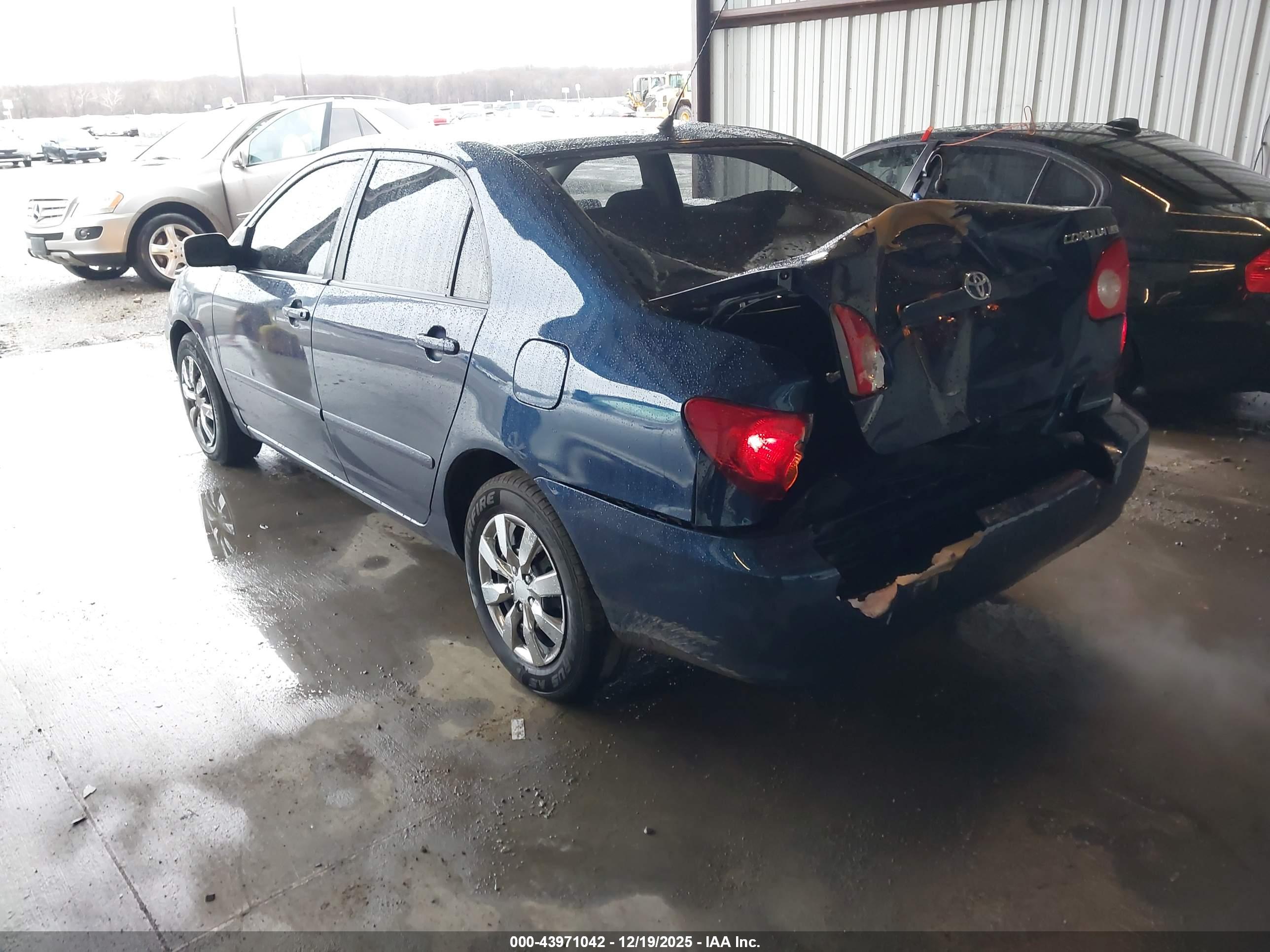 TOYOTA COROLLA image 3