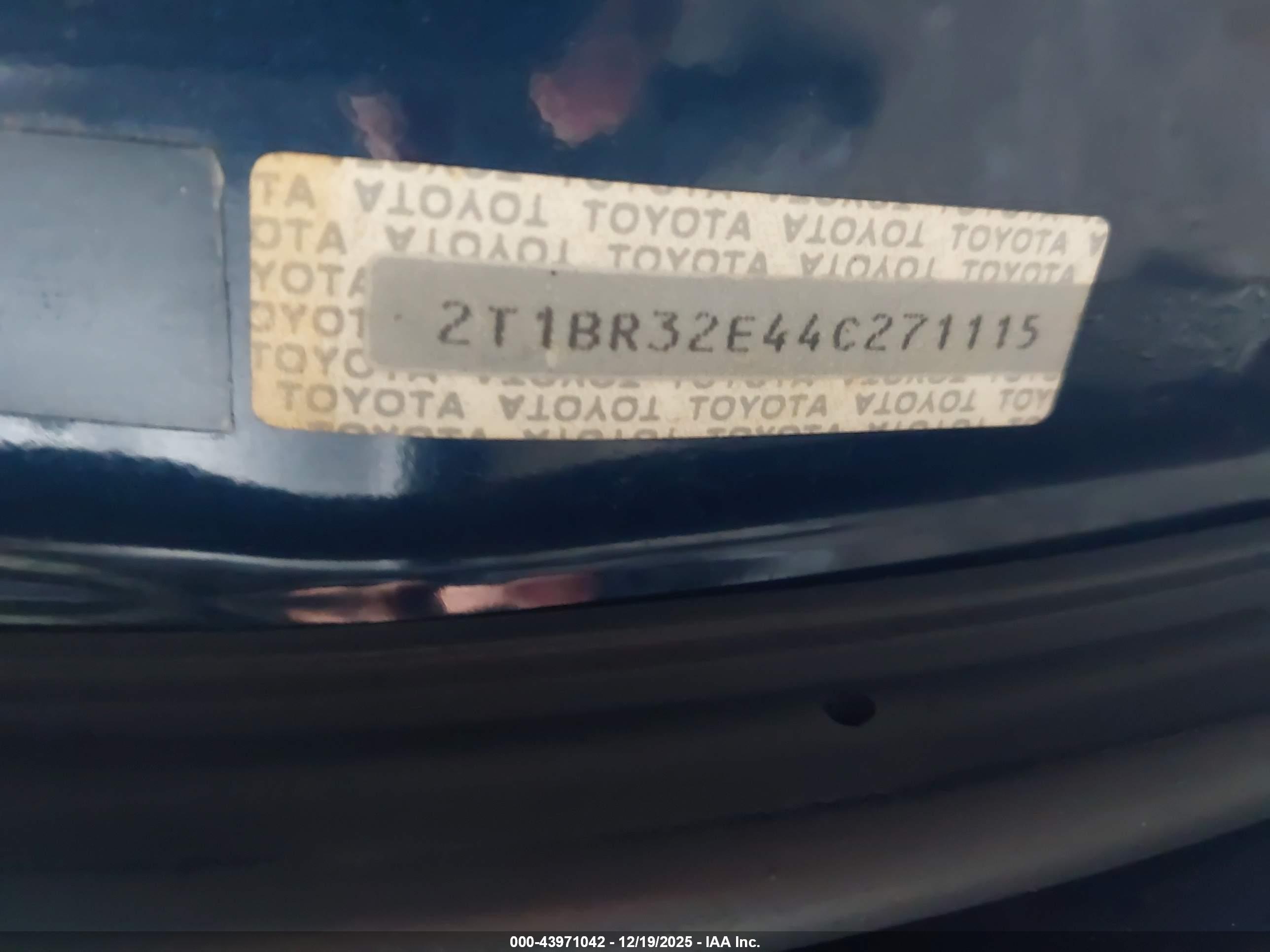 TOYOTA COROLLA image 9