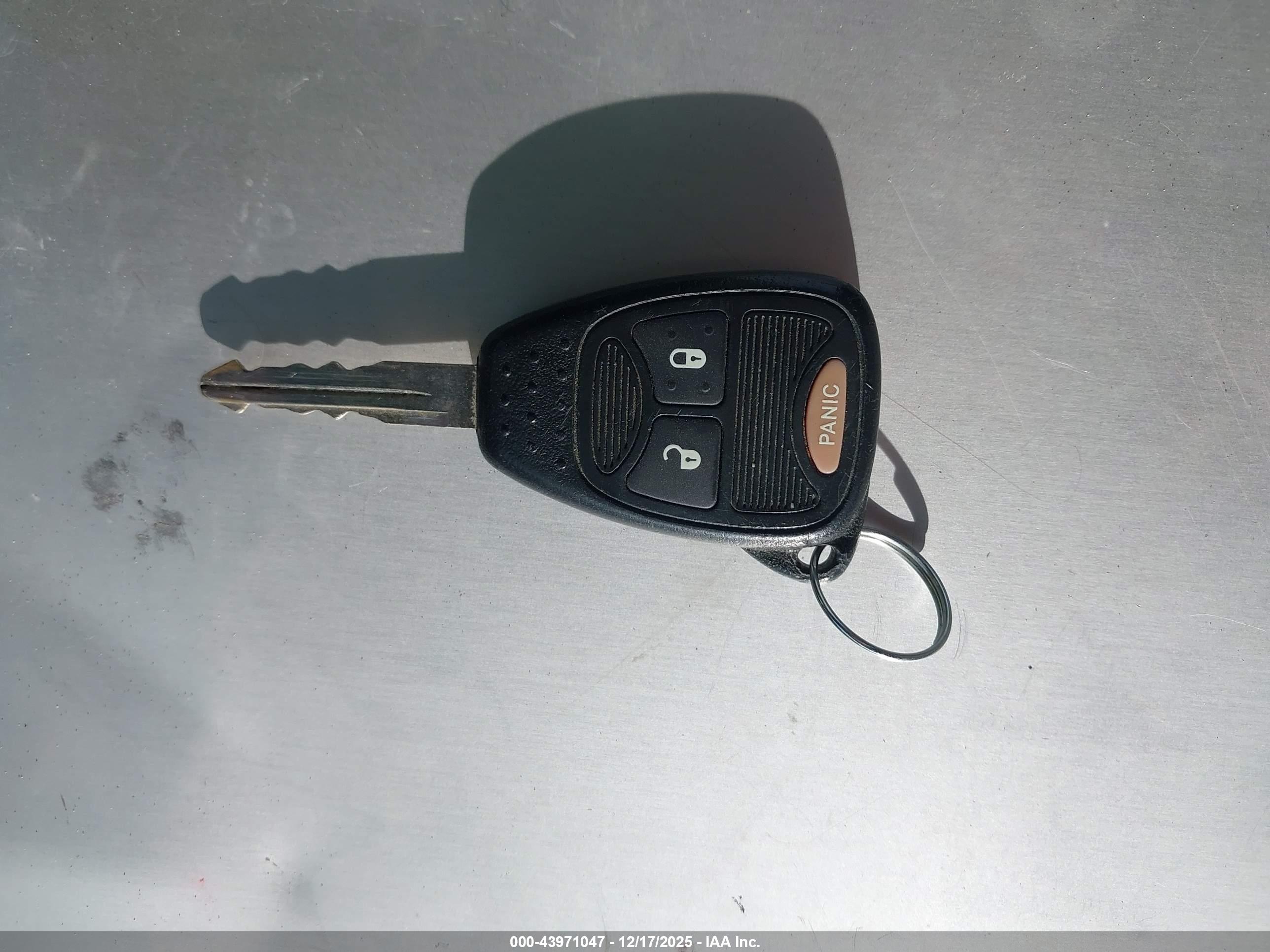 DODGE RAM image 11