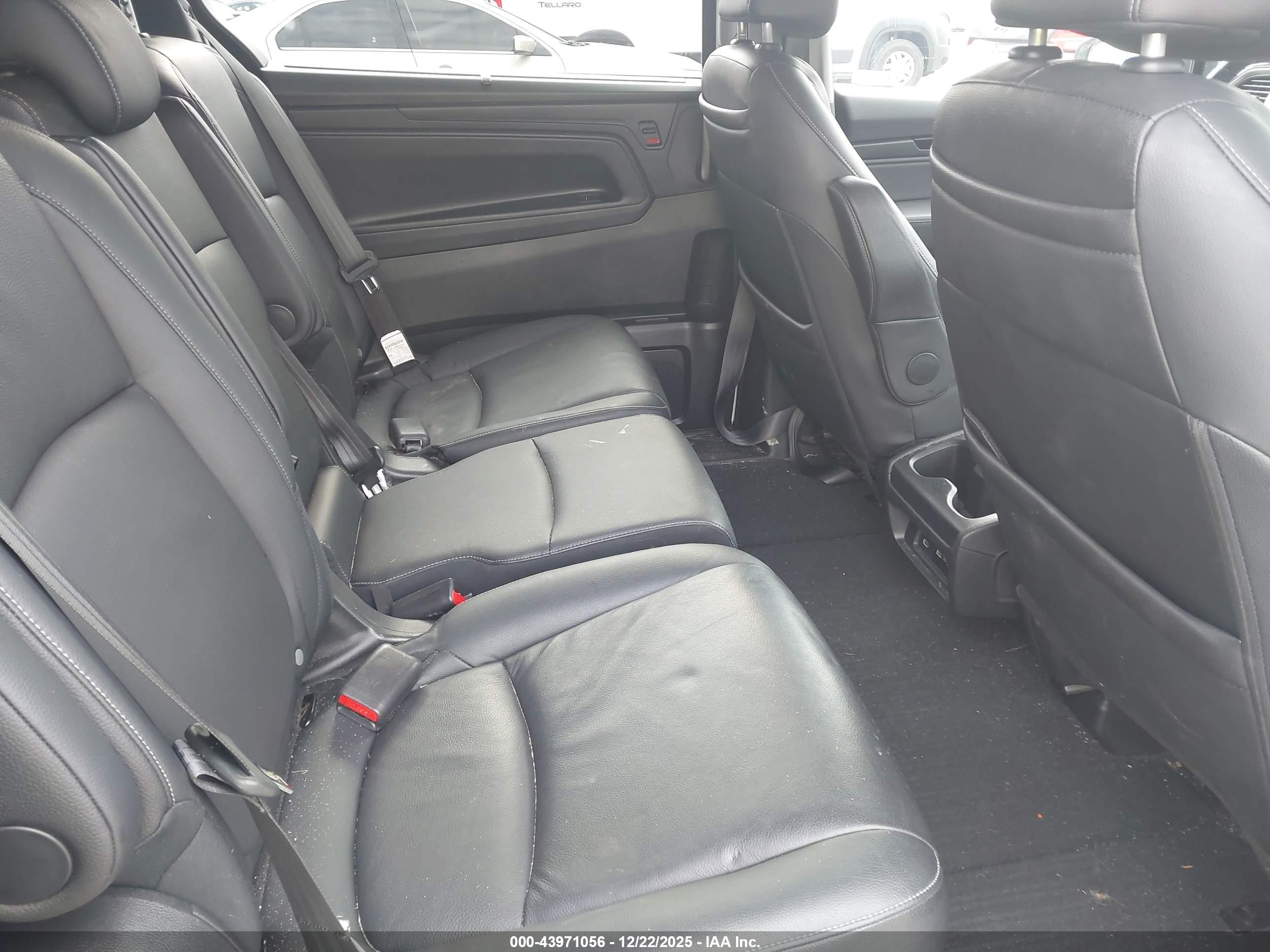 HONDA ODYSSEY image 8