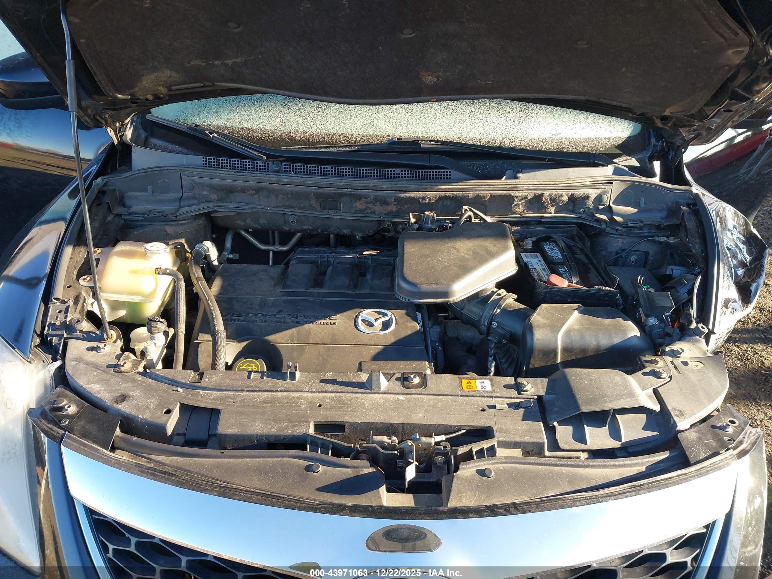 MAZDA CX-9 image 10