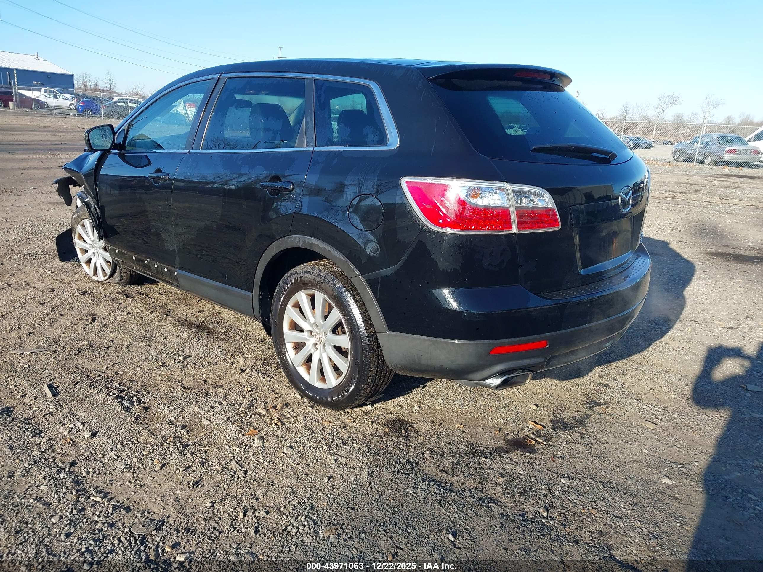 MAZDA CX-9 image 3