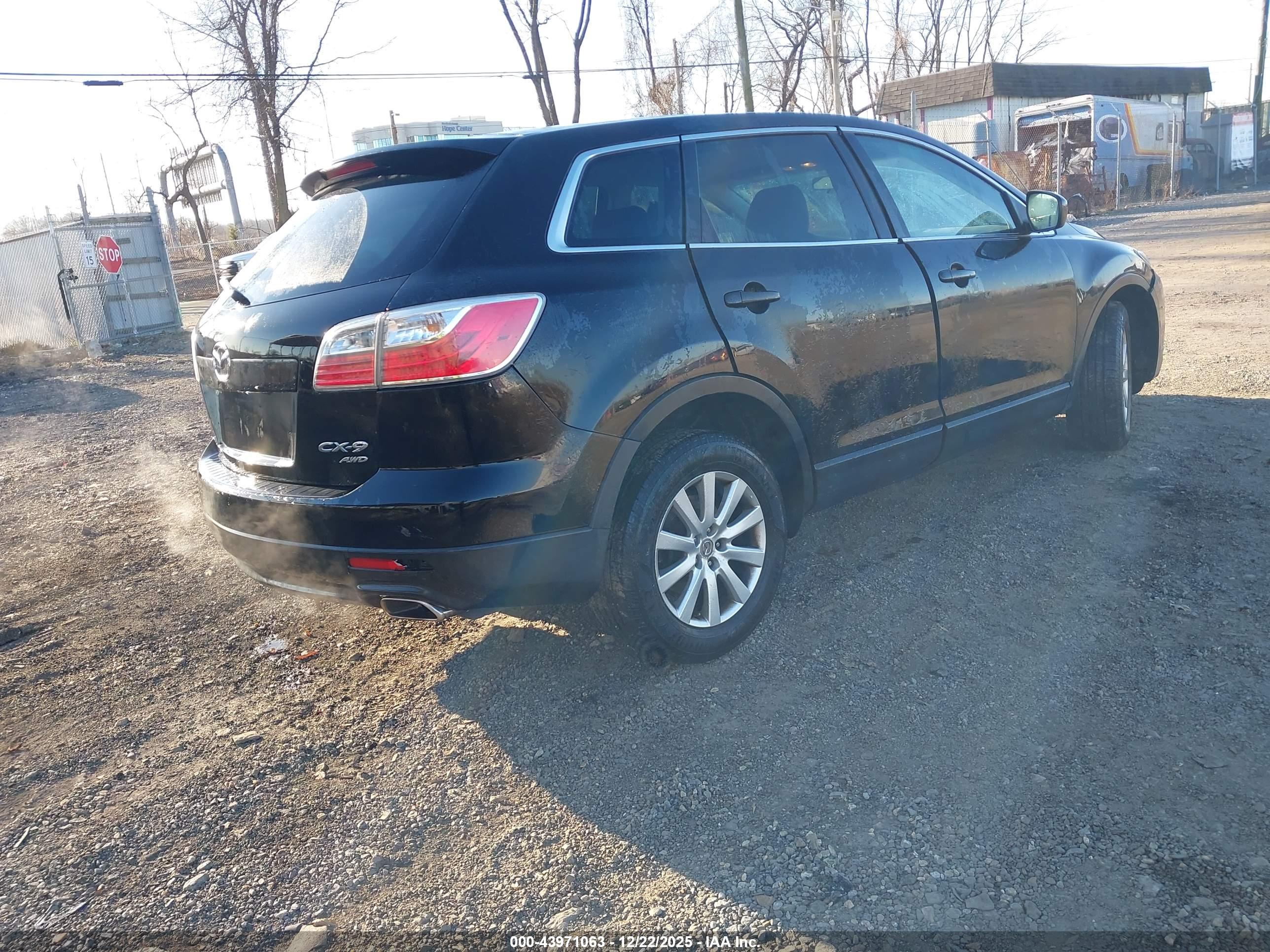 MAZDA CX-9 image 4