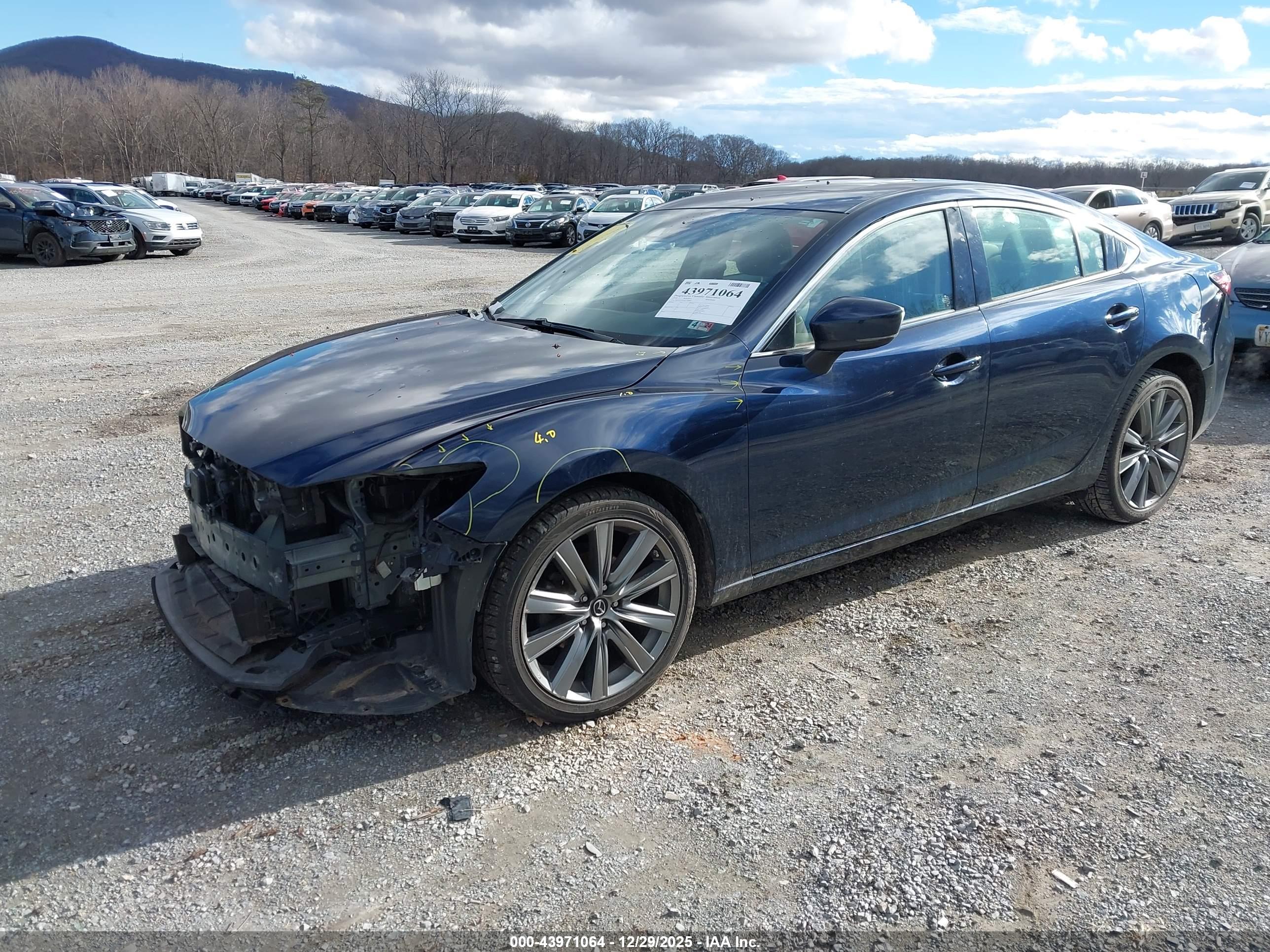 MAZDA MAZDA6 image 2