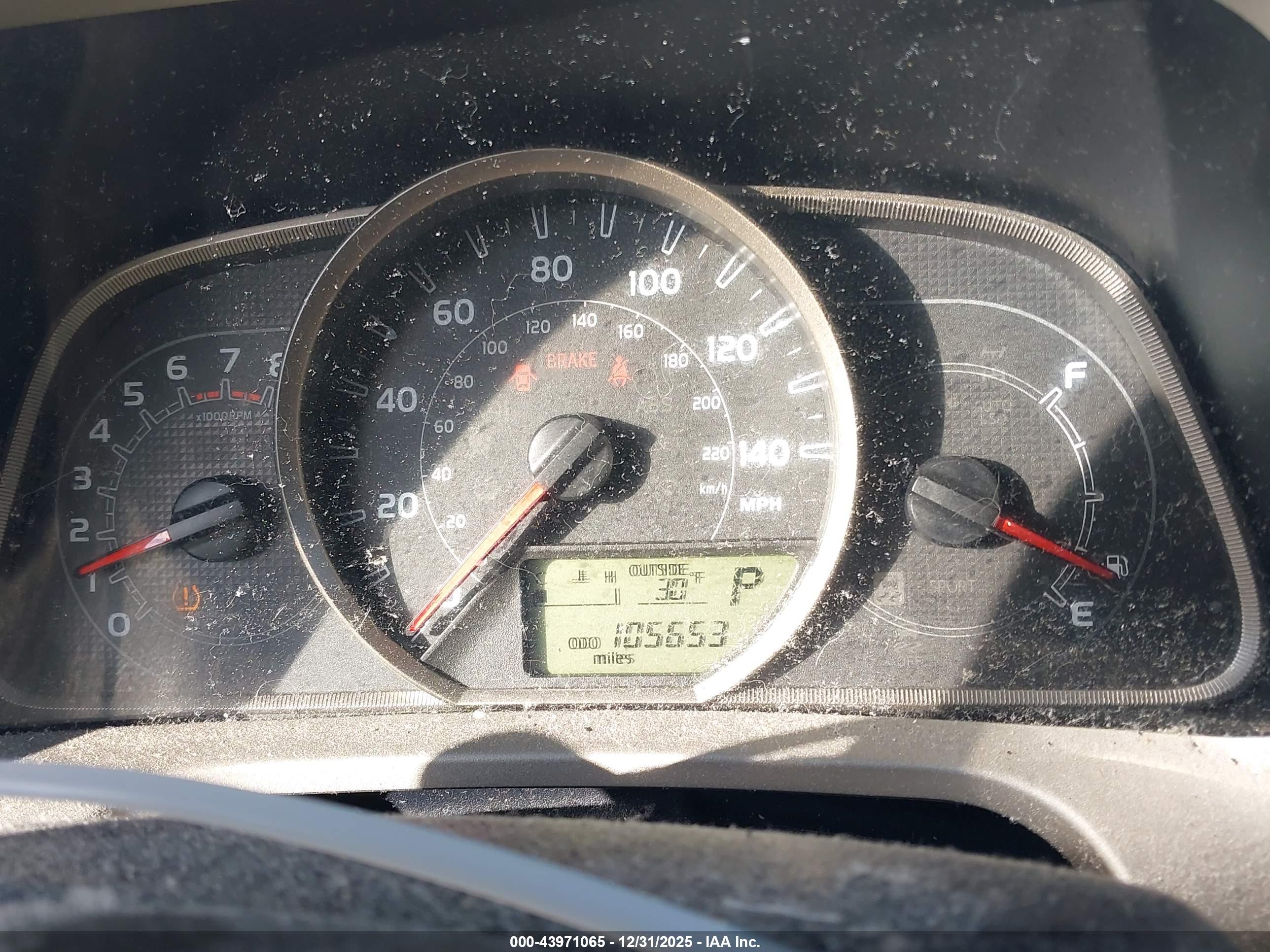 TOYOTA RAV4 image 7