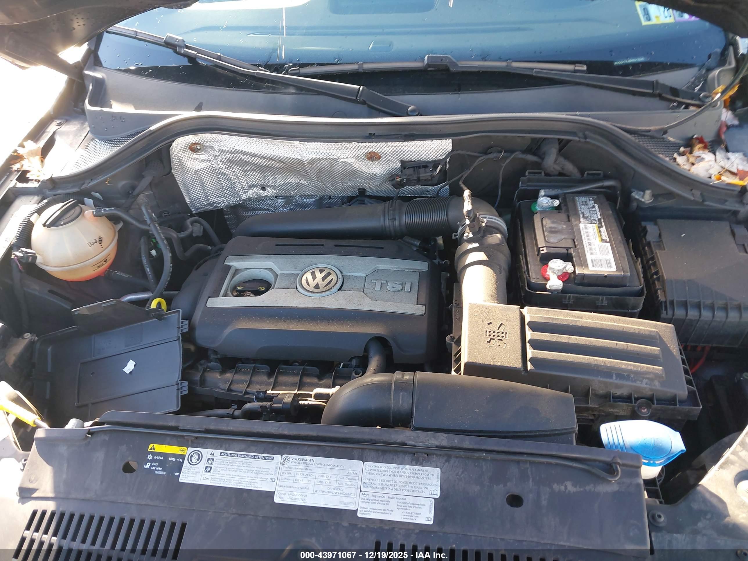VOLKSWAGEN TIGUAN image 10