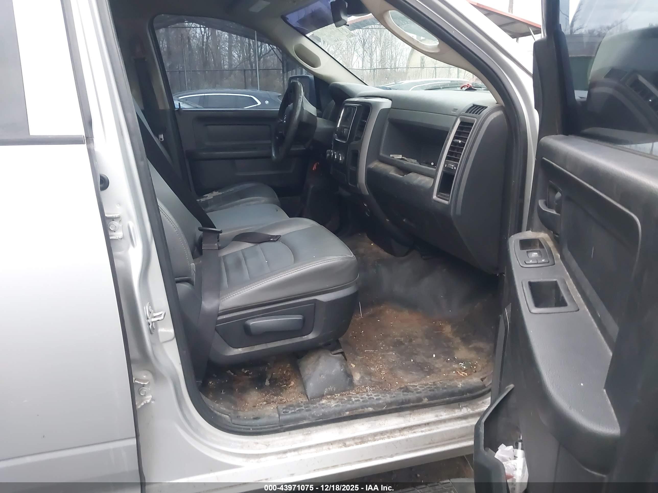 RAM 1500 image 5