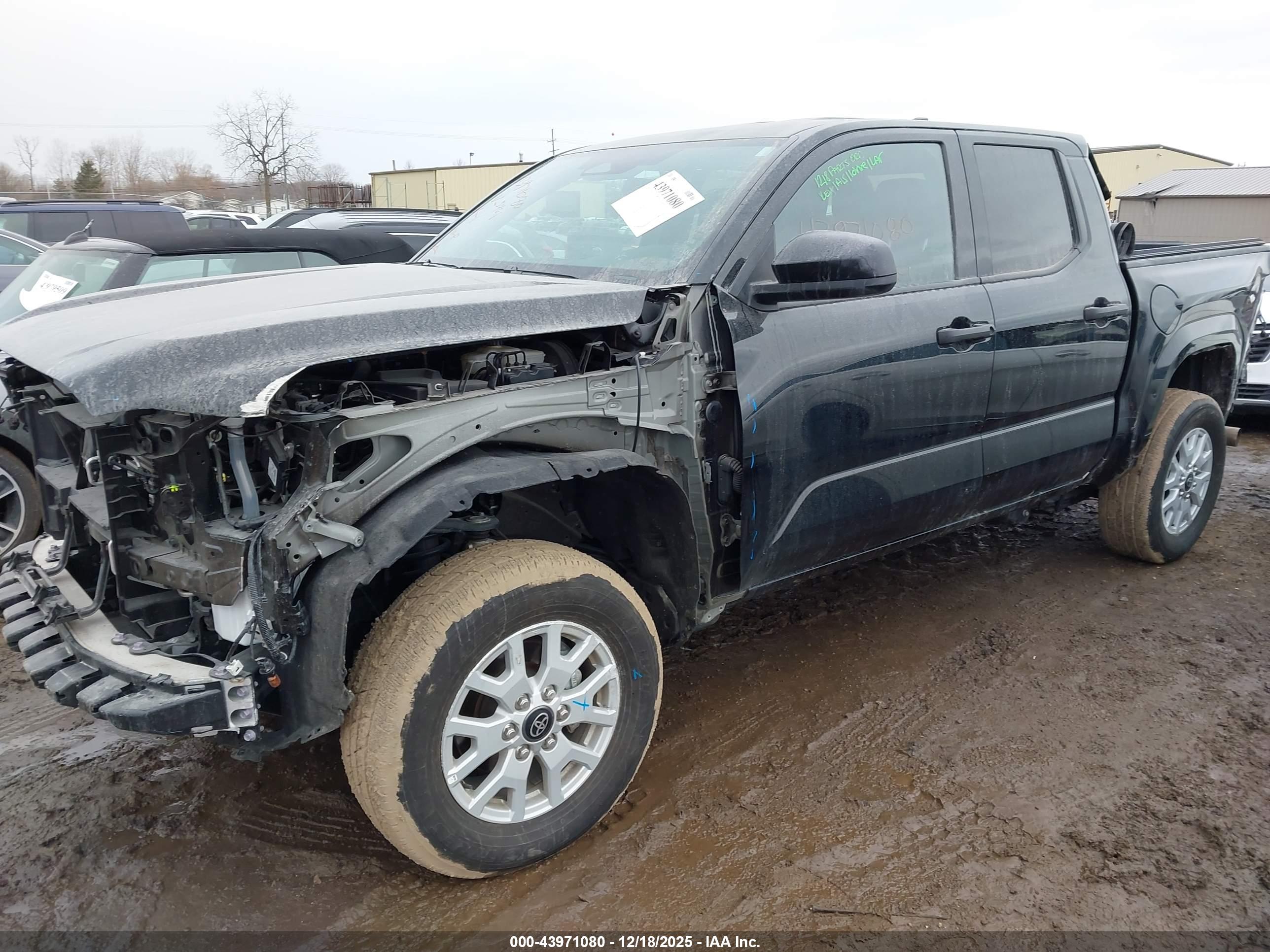 TOYOTA TACOMA image 2
