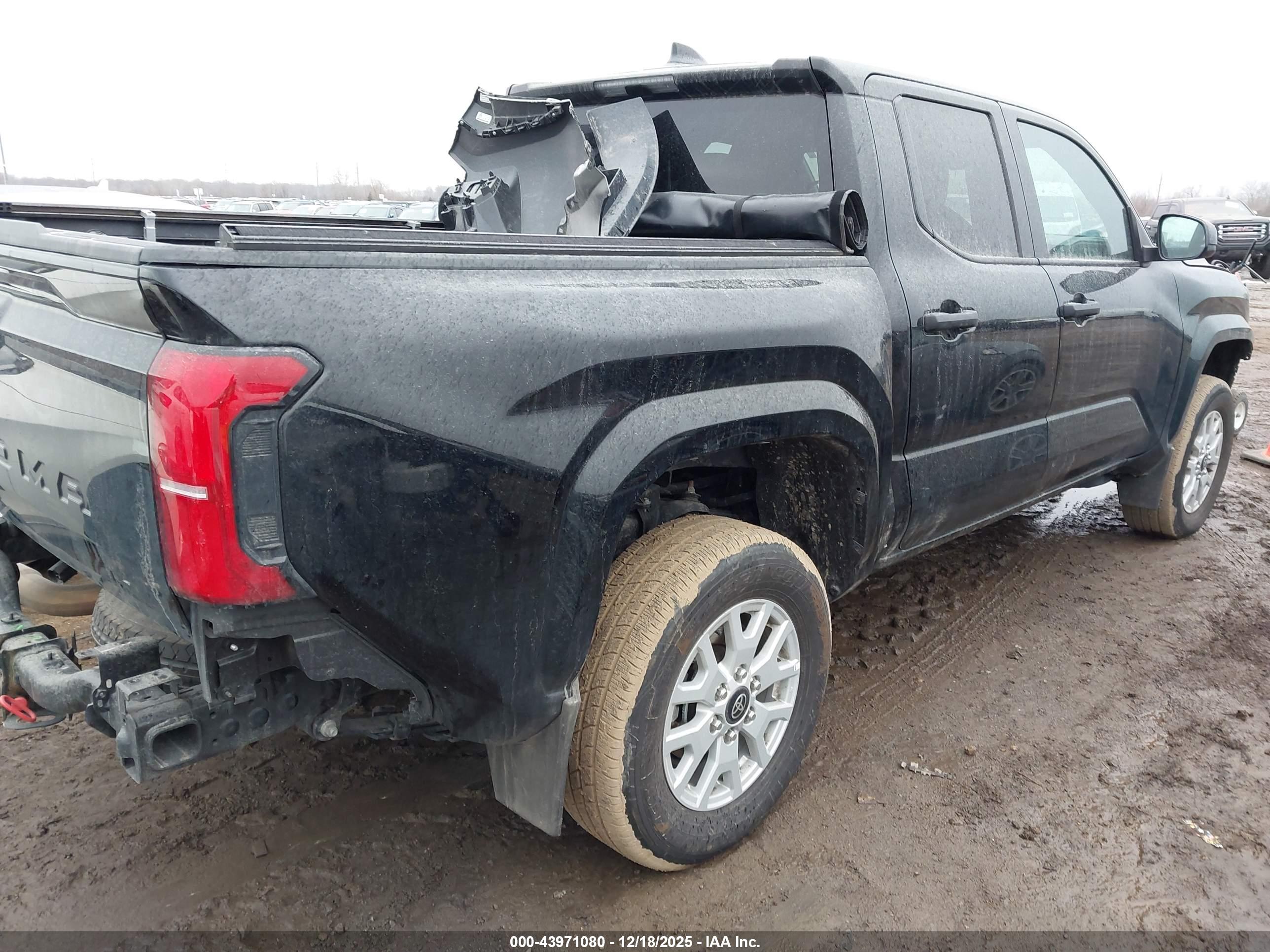 TOYOTA TACOMA image 4