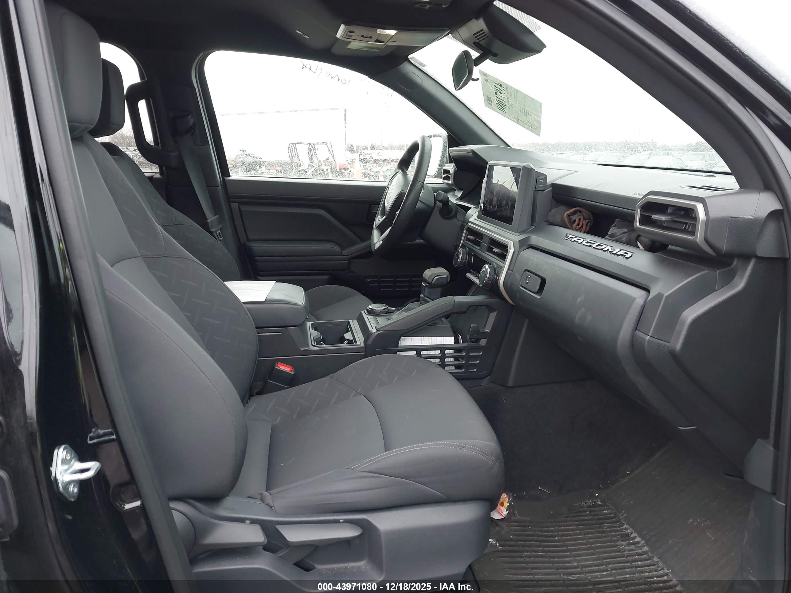 TOYOTA TACOMA image 5