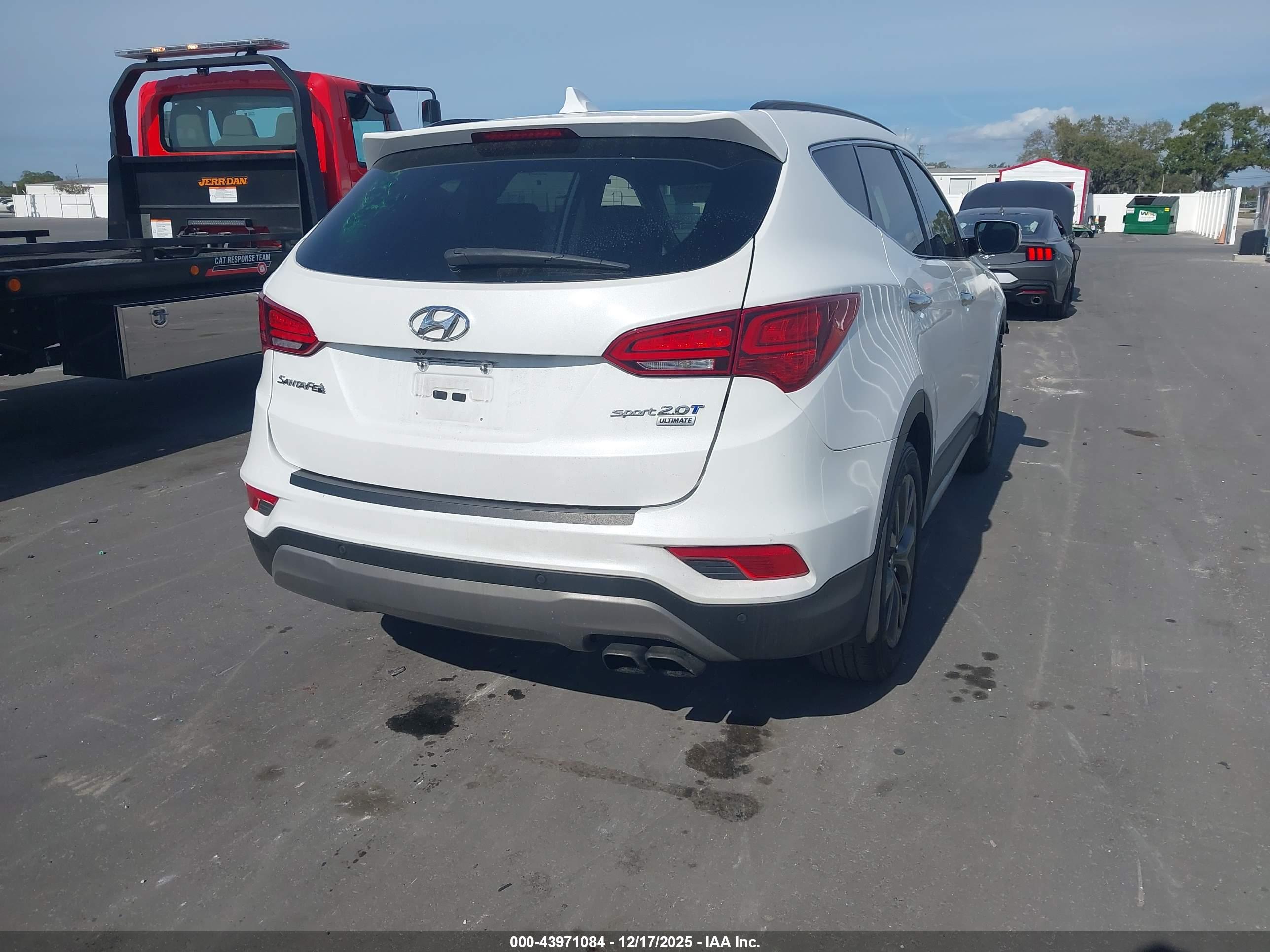 HYUNDAI SANTA image 4