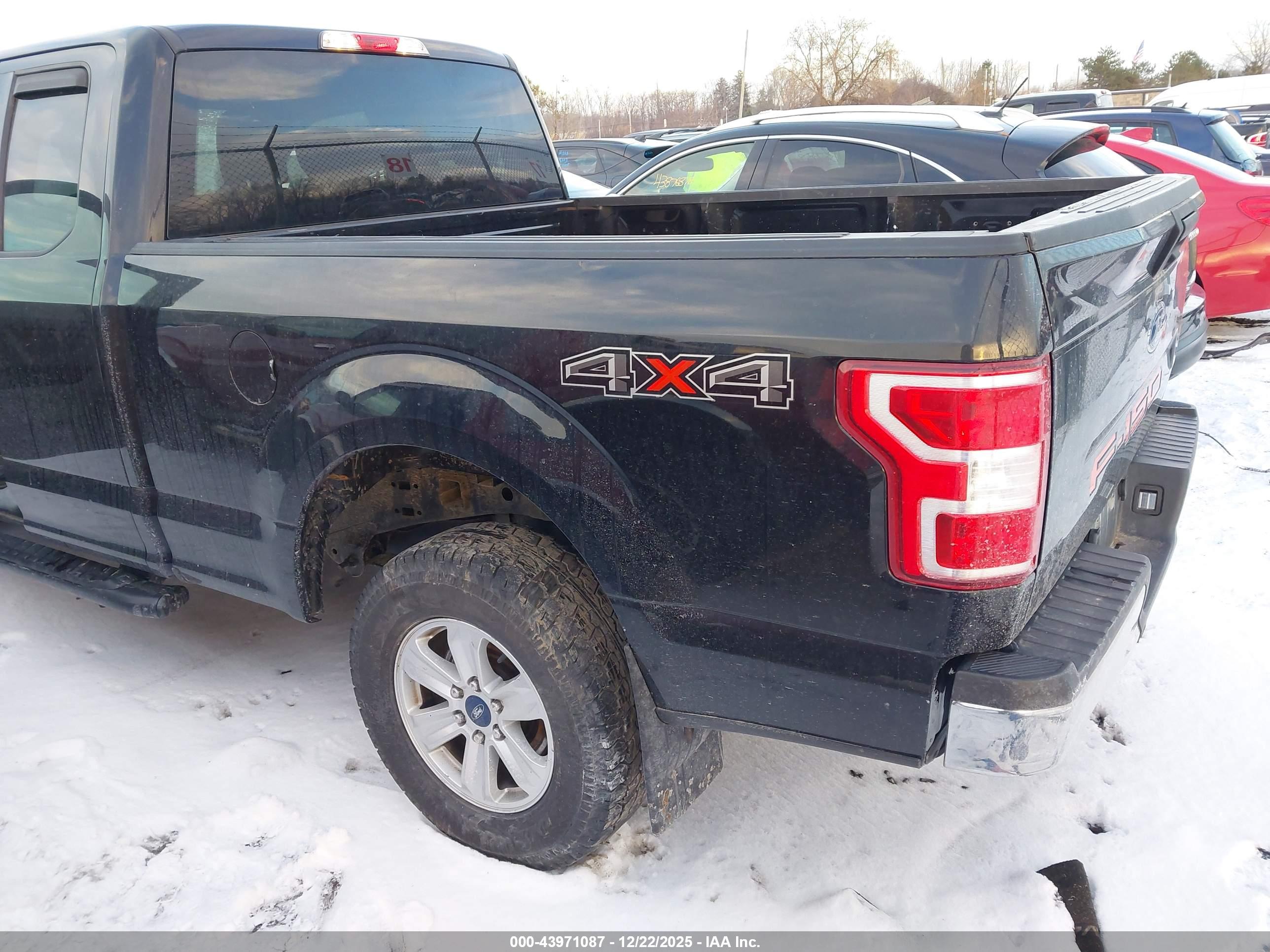 FORD F-150 image 3