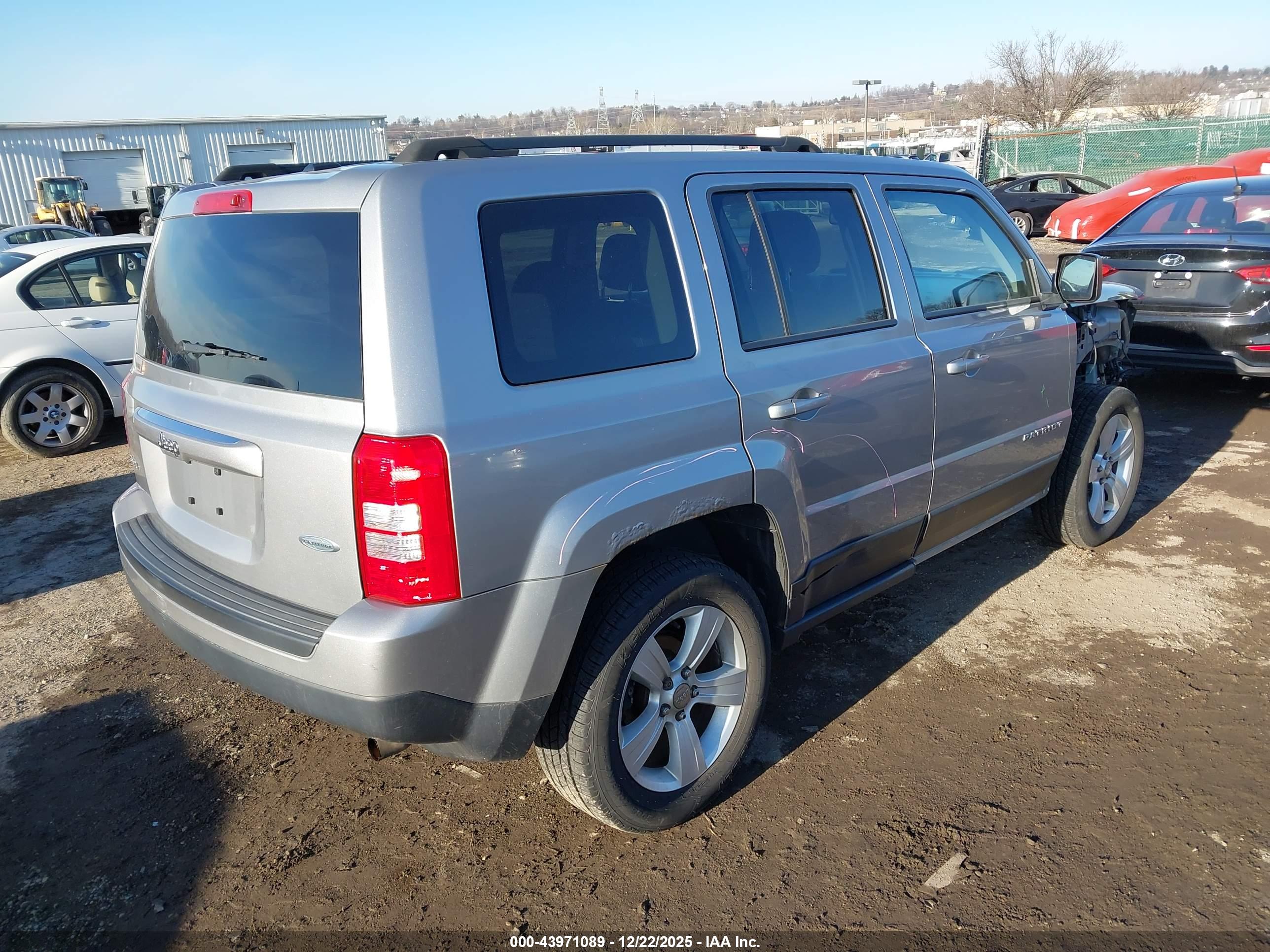 JEEP PATRIOT image 4