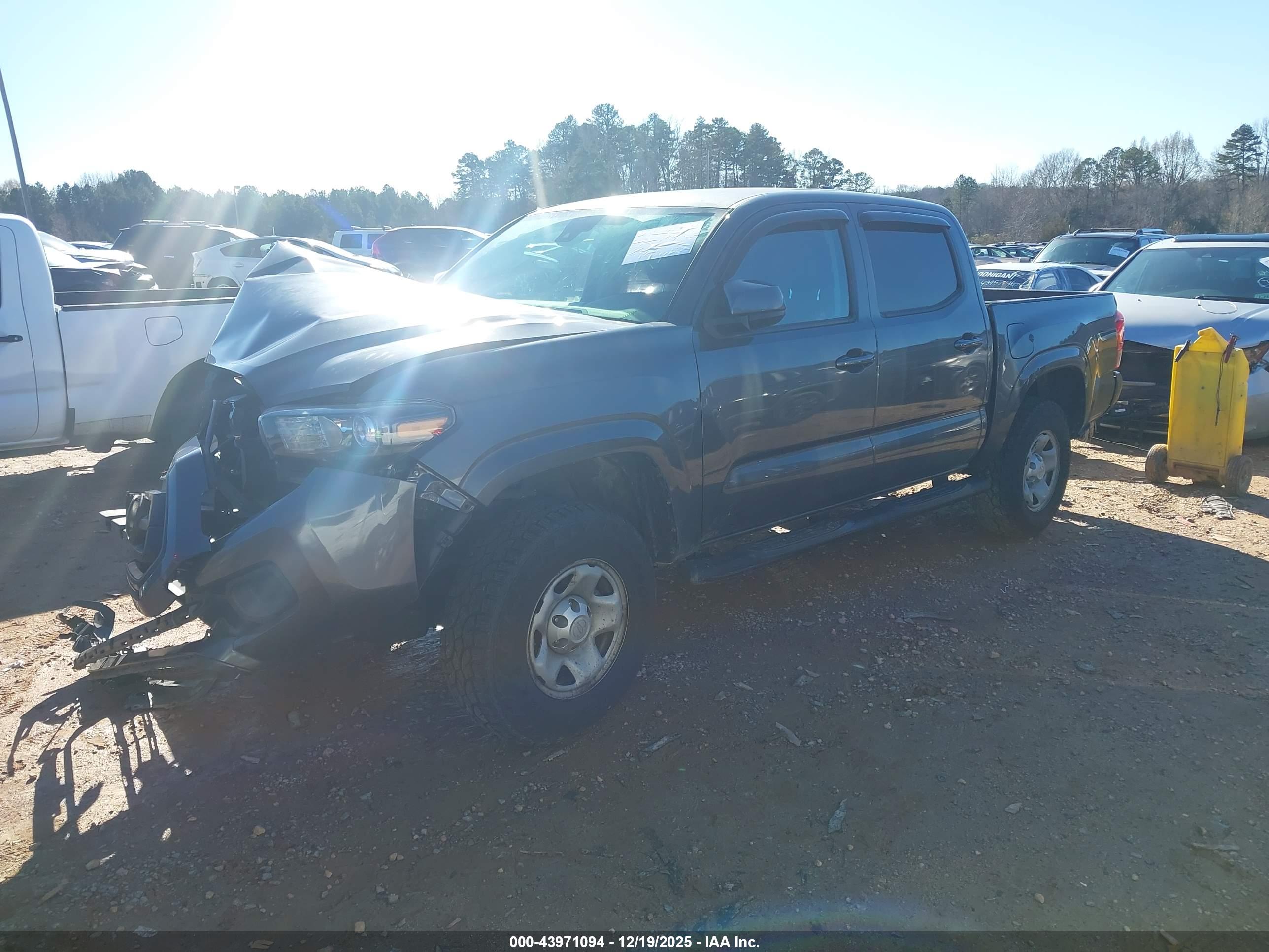 TOYOTA TACOMA image 2