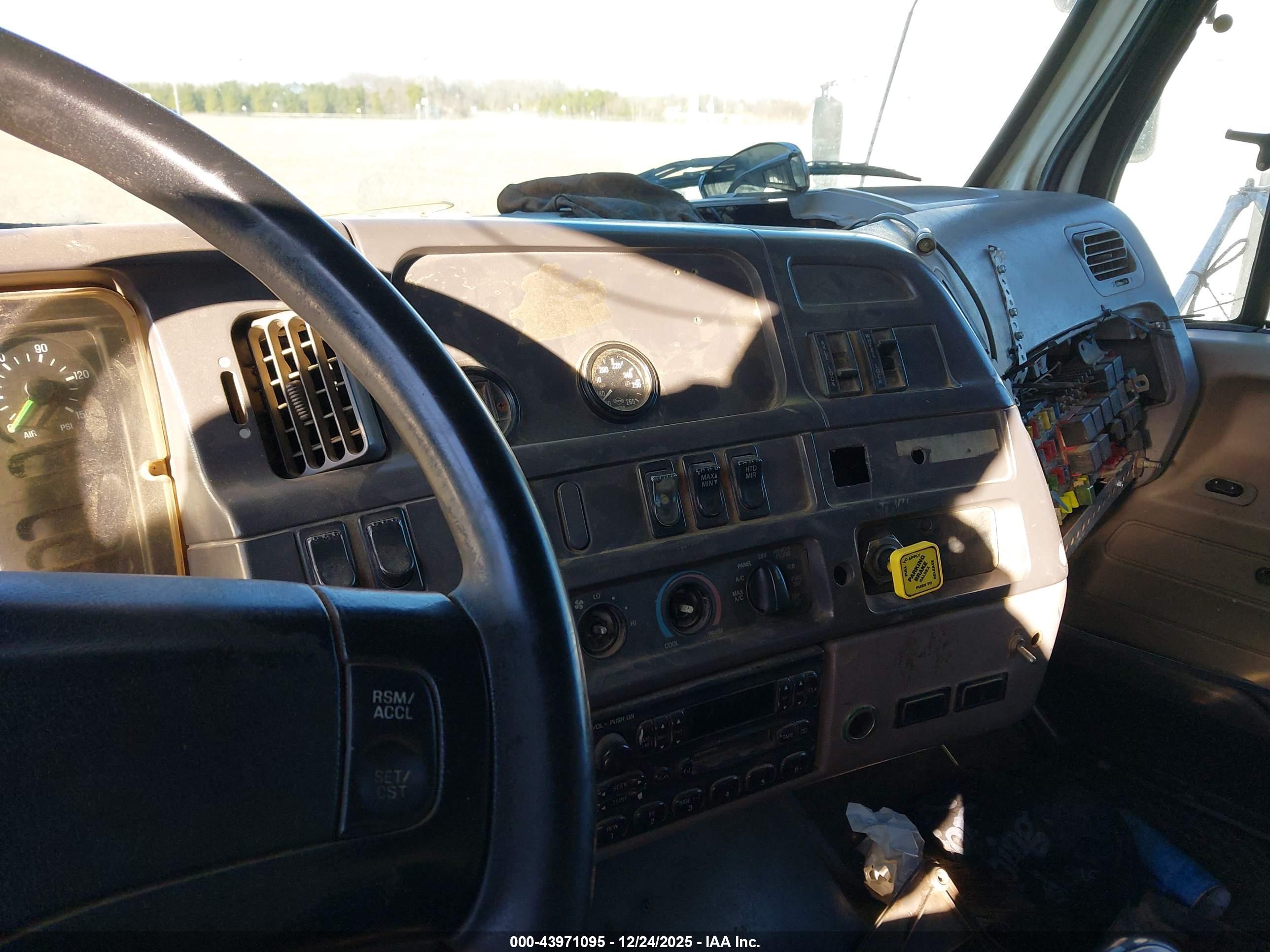 FORD H-SERIES image 7