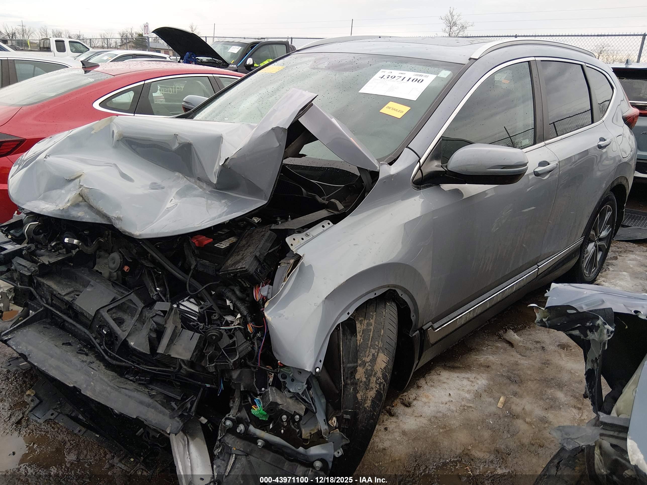 HONDA CR-V image 2