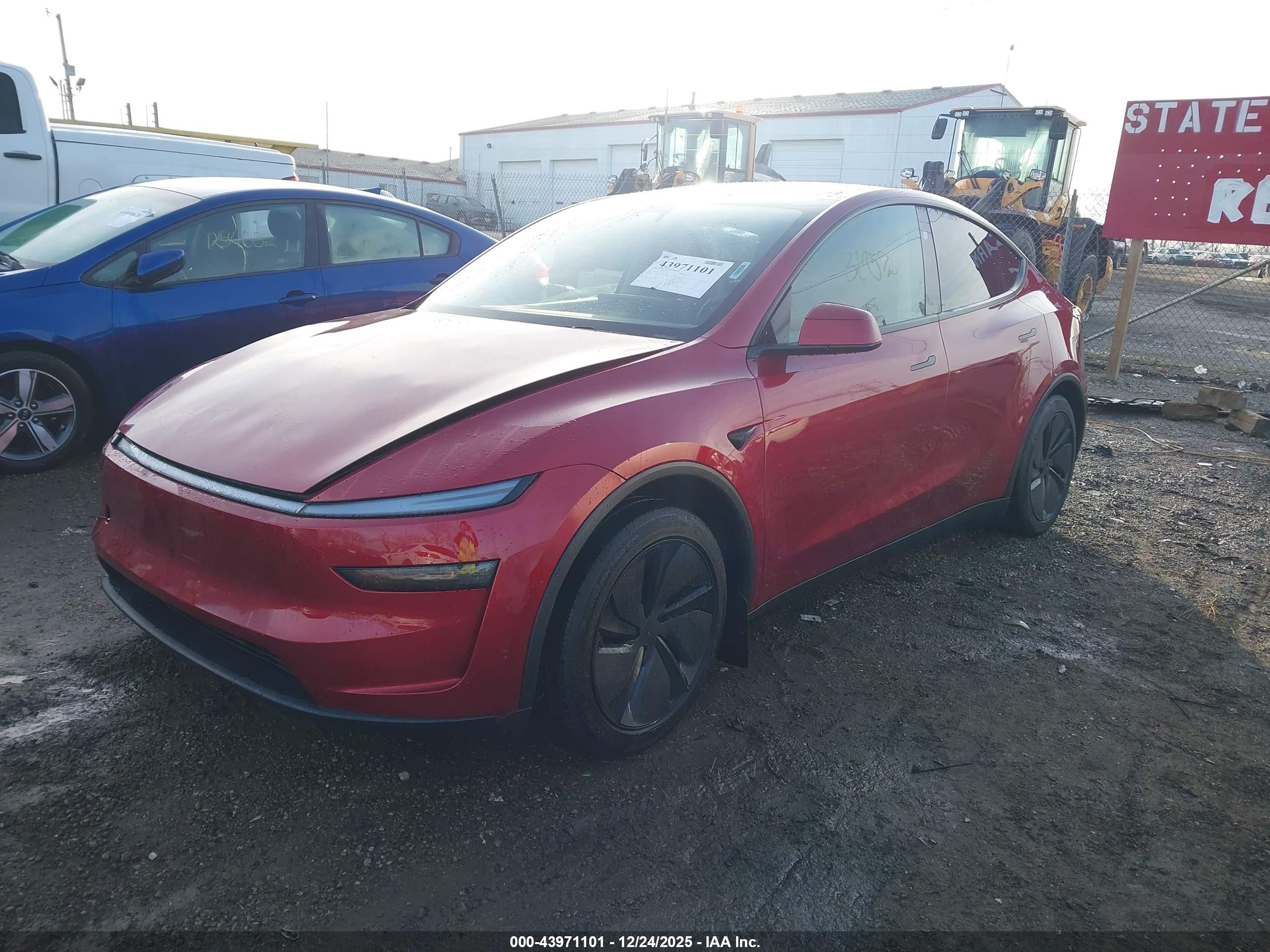 TESLA MODEL image 2