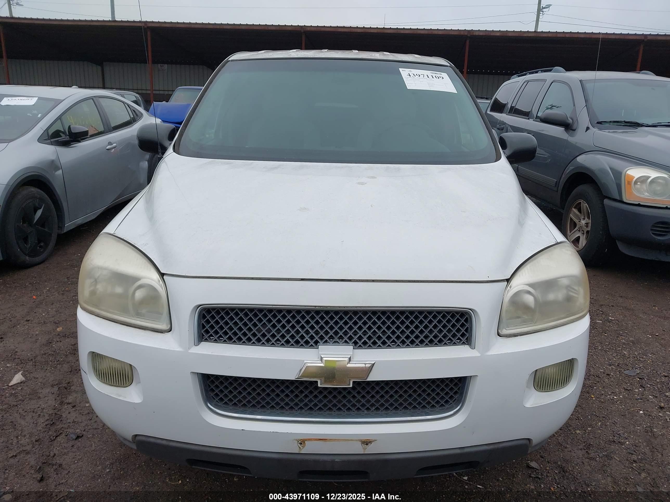CHEVROLET UPLANDER image 6