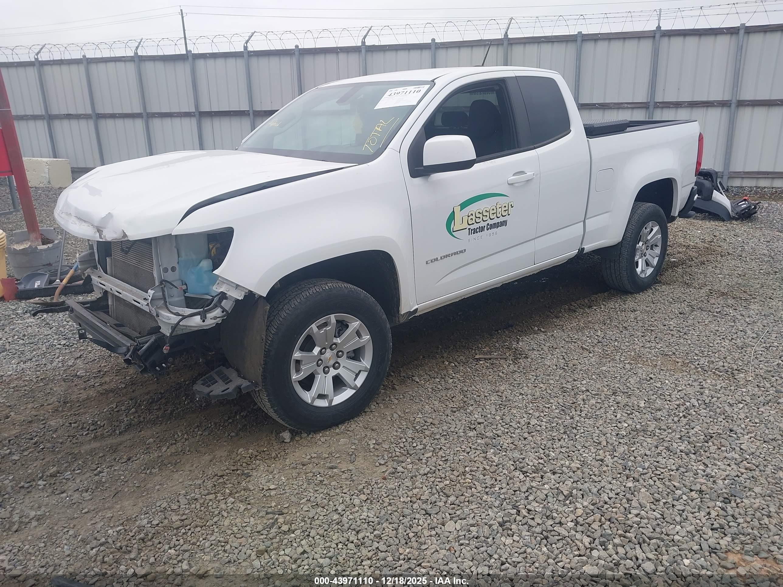 CHEVROLET COLORADO image 2
