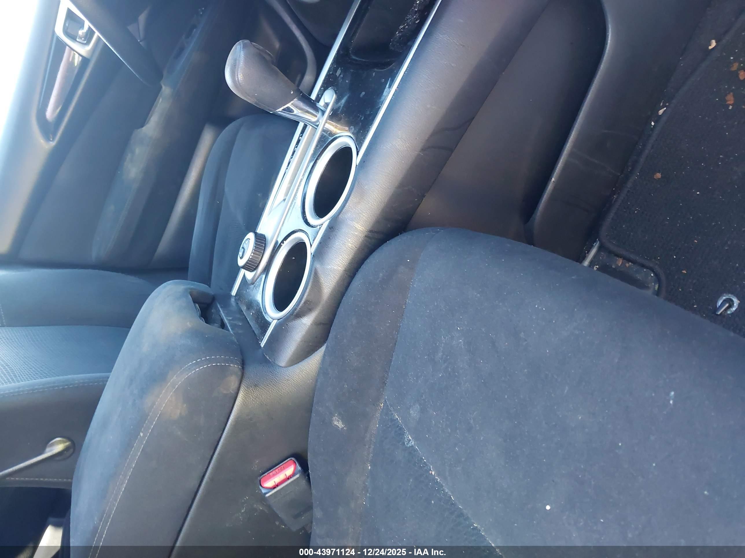NISSAN PATHFINDER image 5