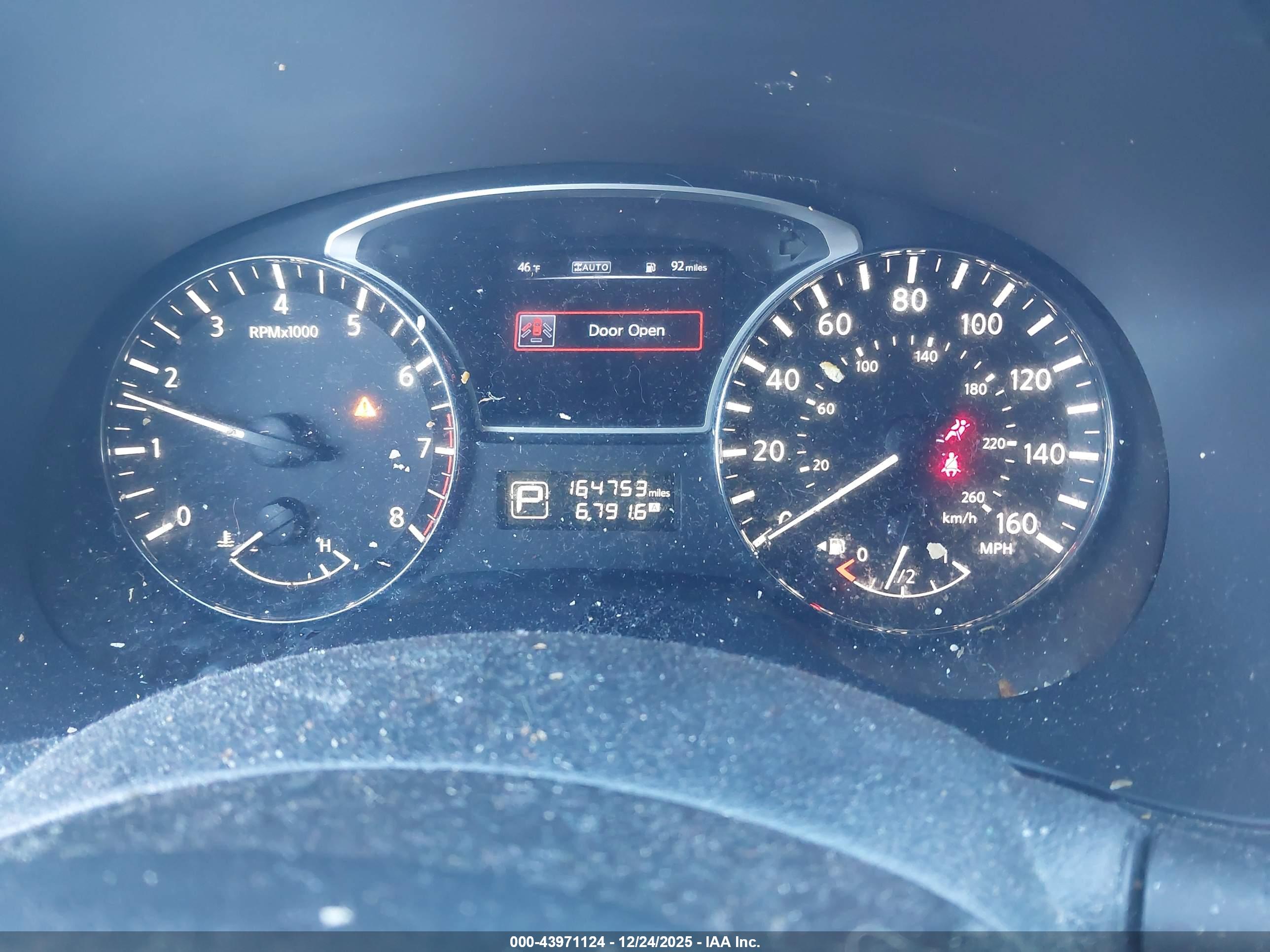 NISSAN PATHFINDER image 7