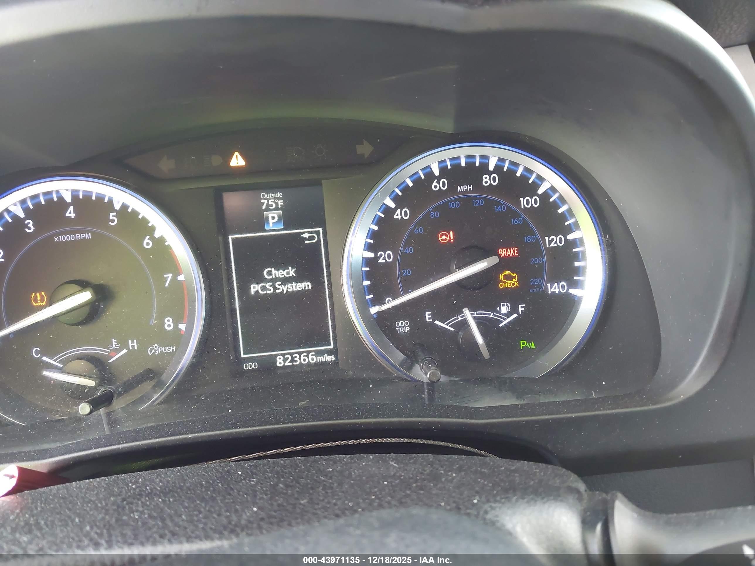 TOYOTA HIGHLANDER image 7