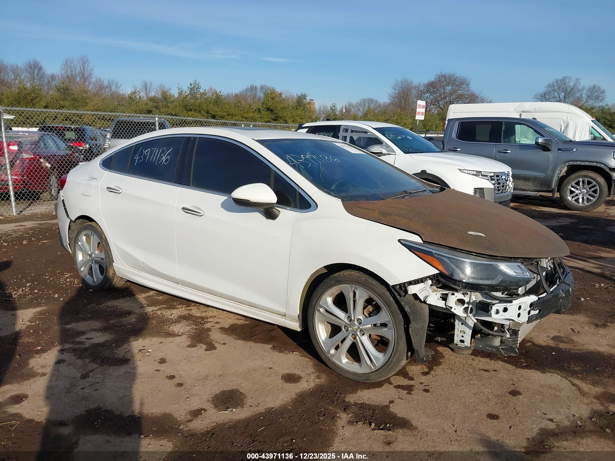 CHEVROLET CRUZE image 6