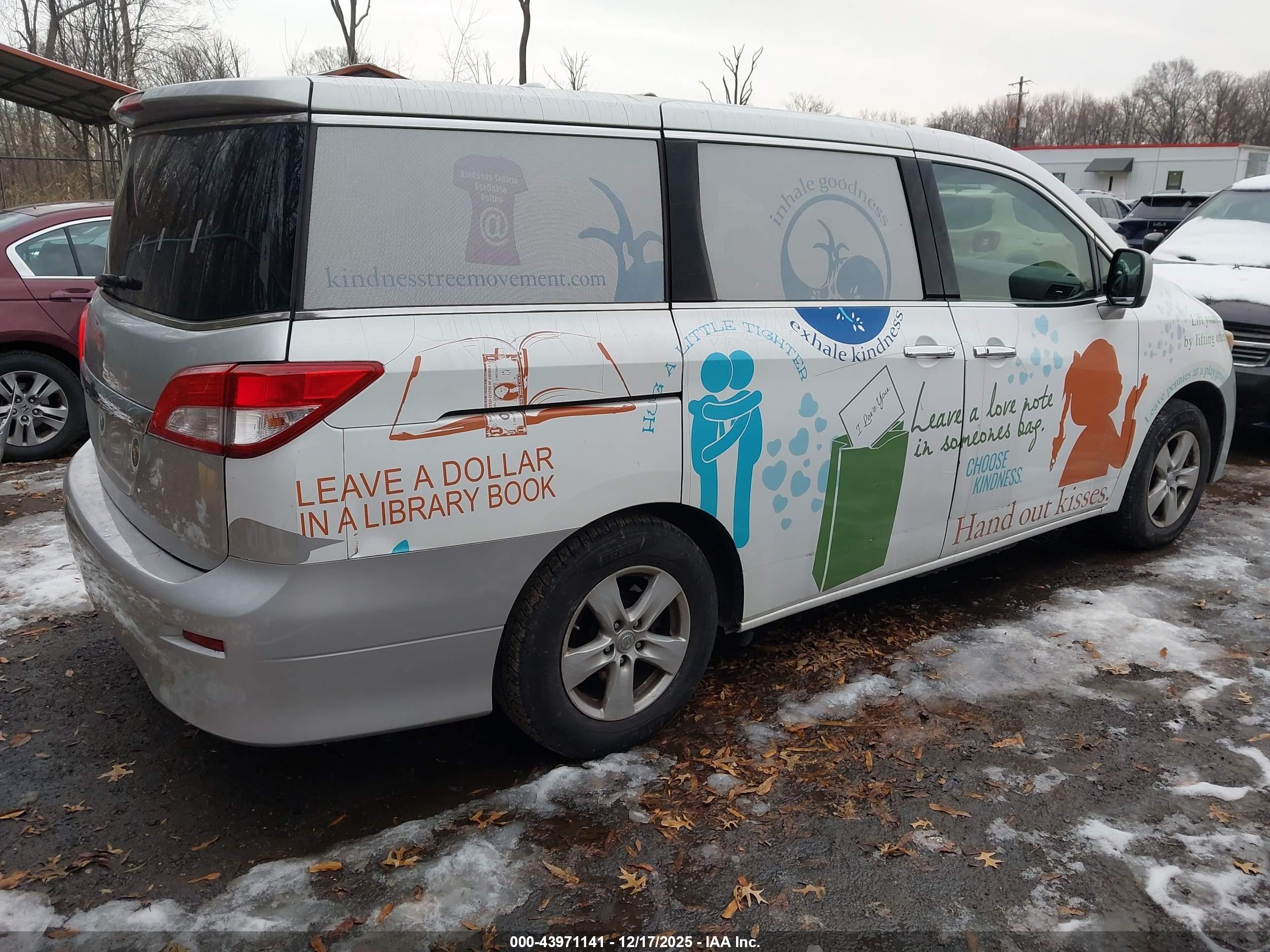 NISSAN QUEST image 4