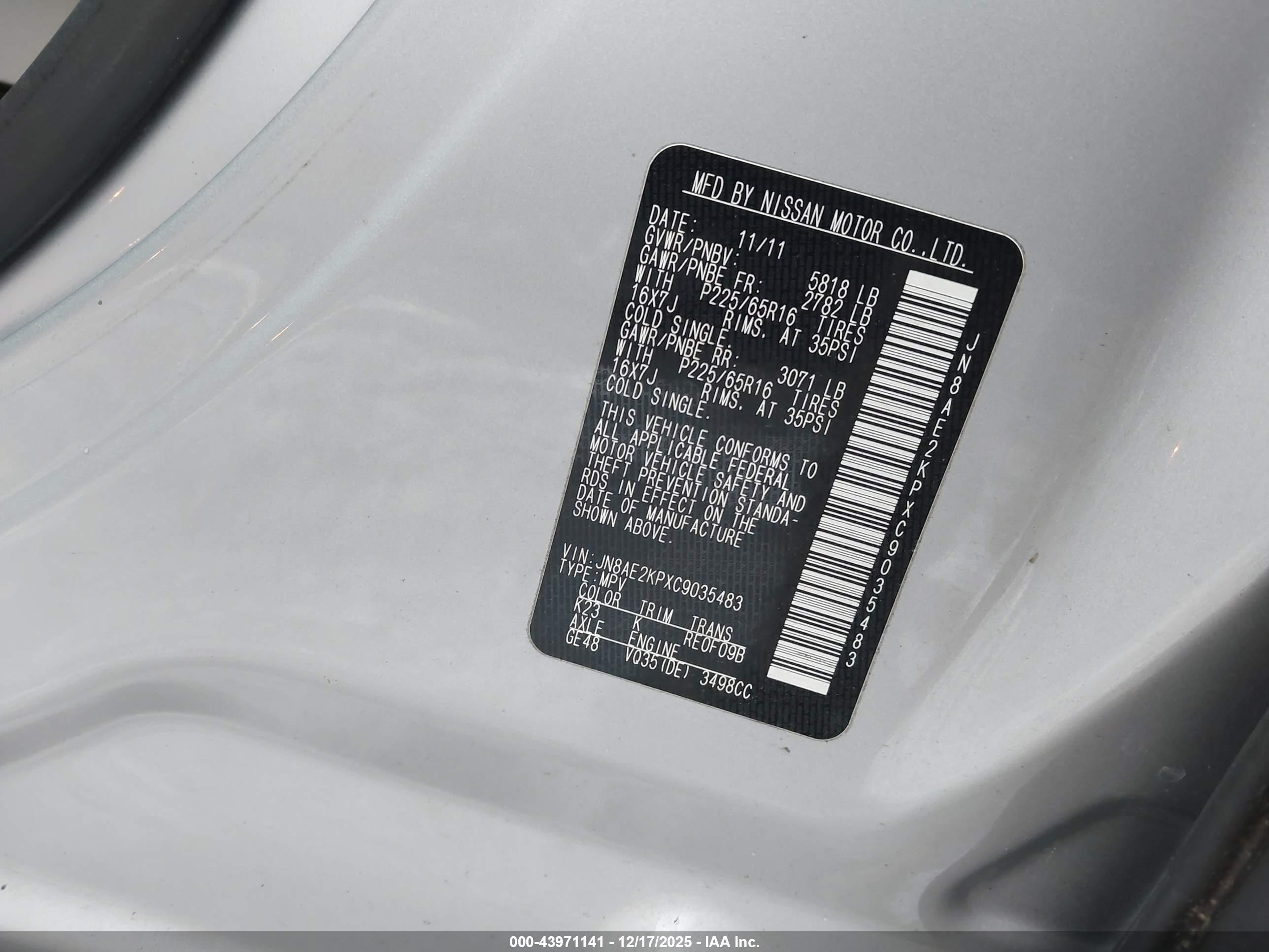 NISSAN QUEST image 9