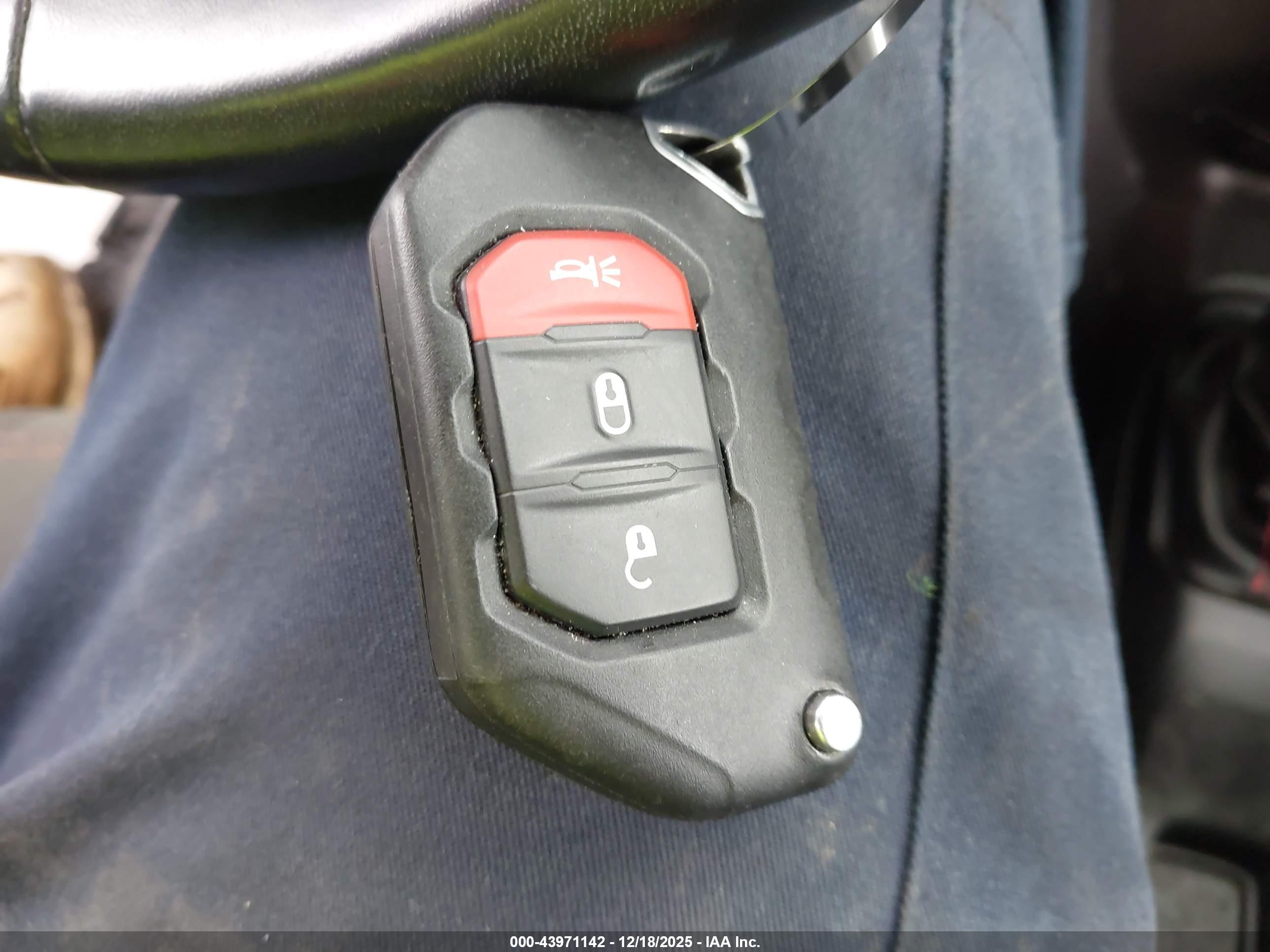 JEEP WRANGLER image 11