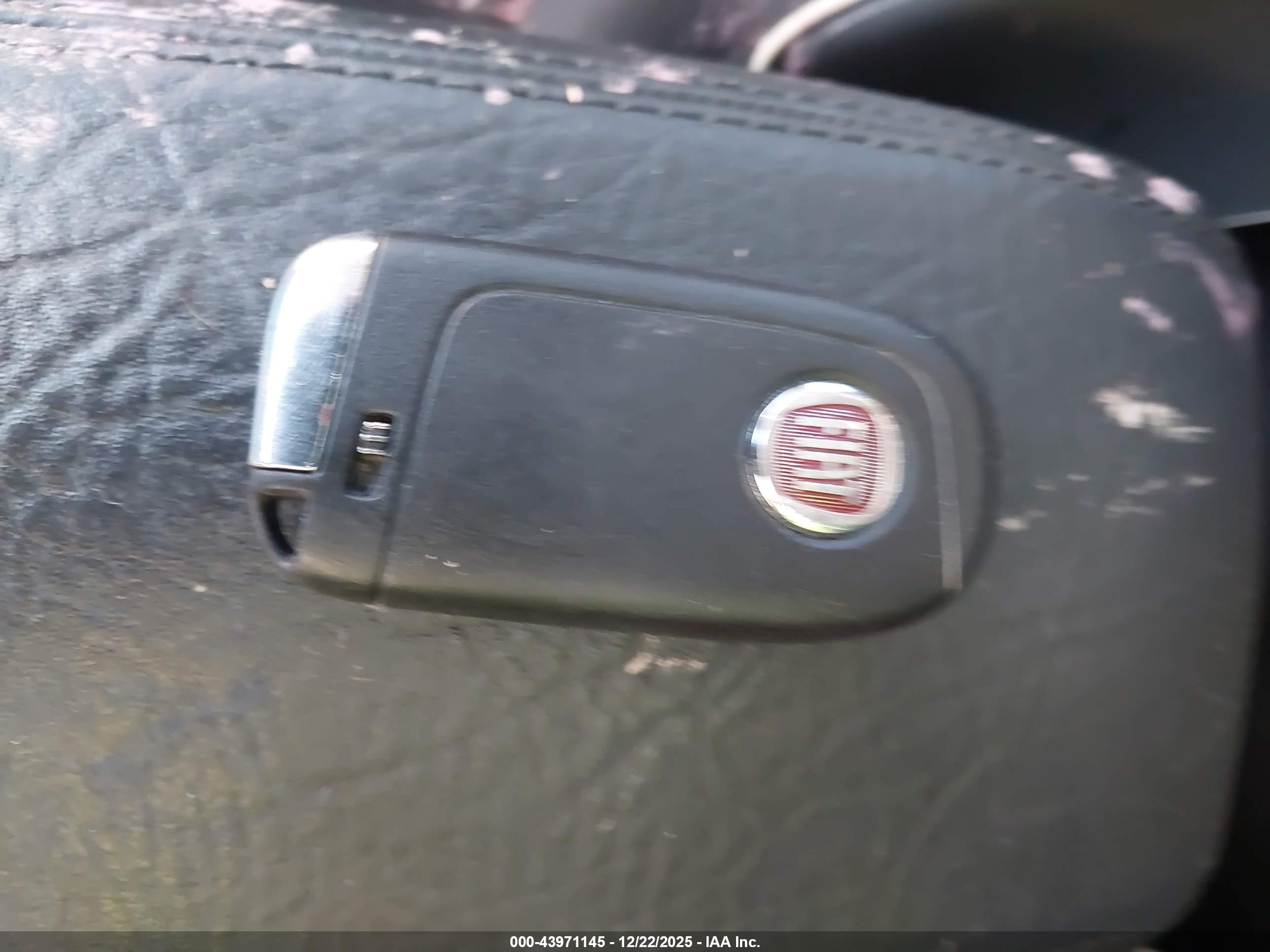 FIAT 500X image 11