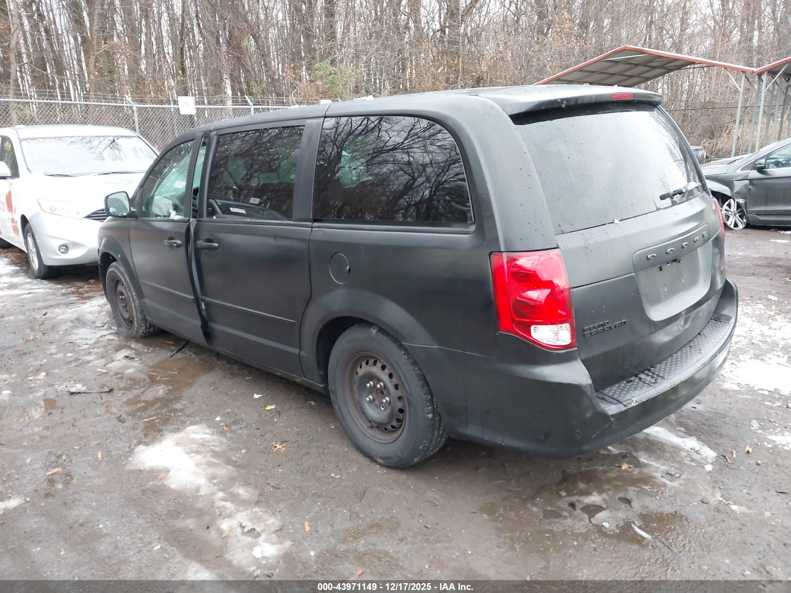 DODGE GRAND image 3