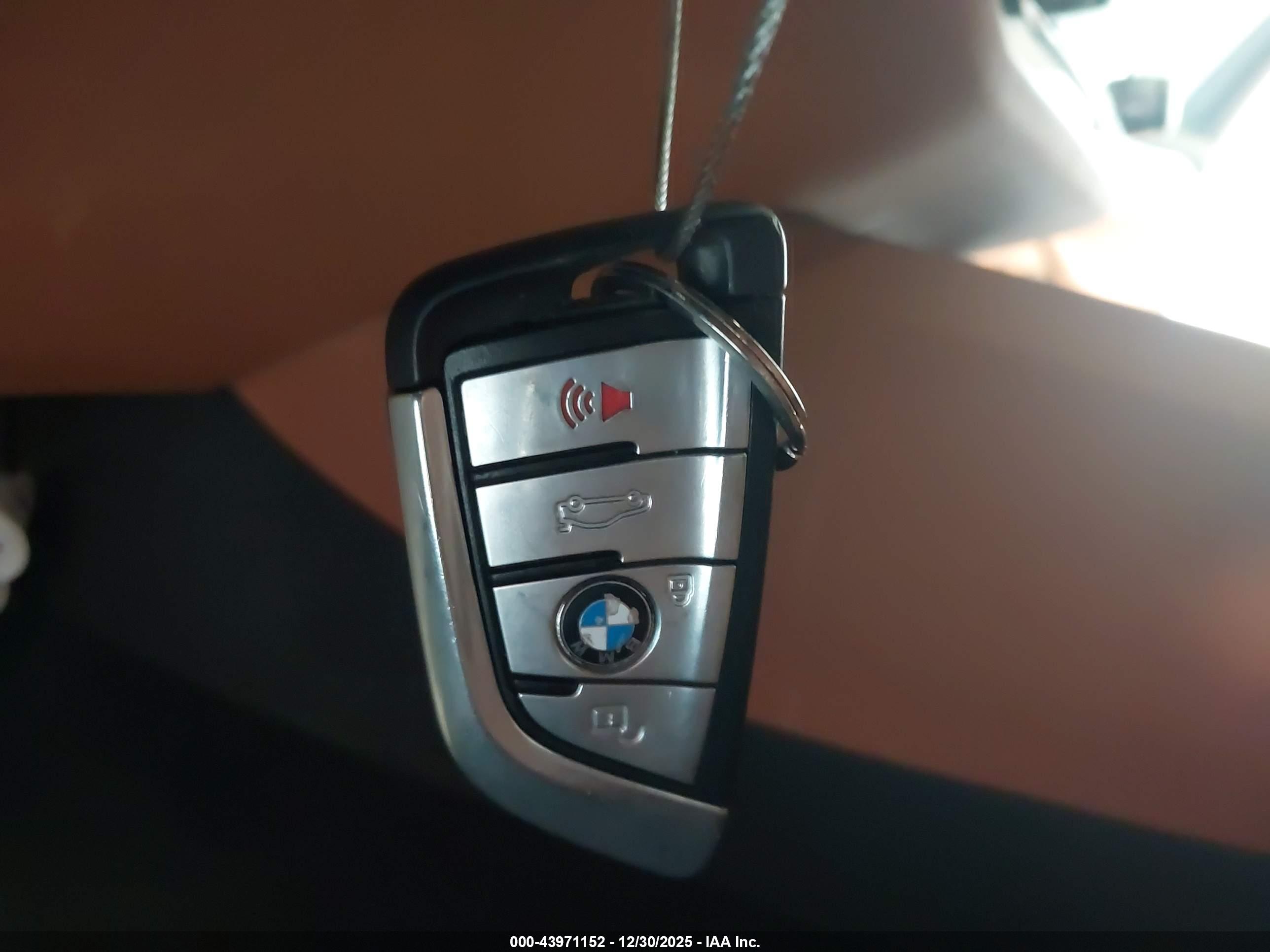 BMW 530I image 11