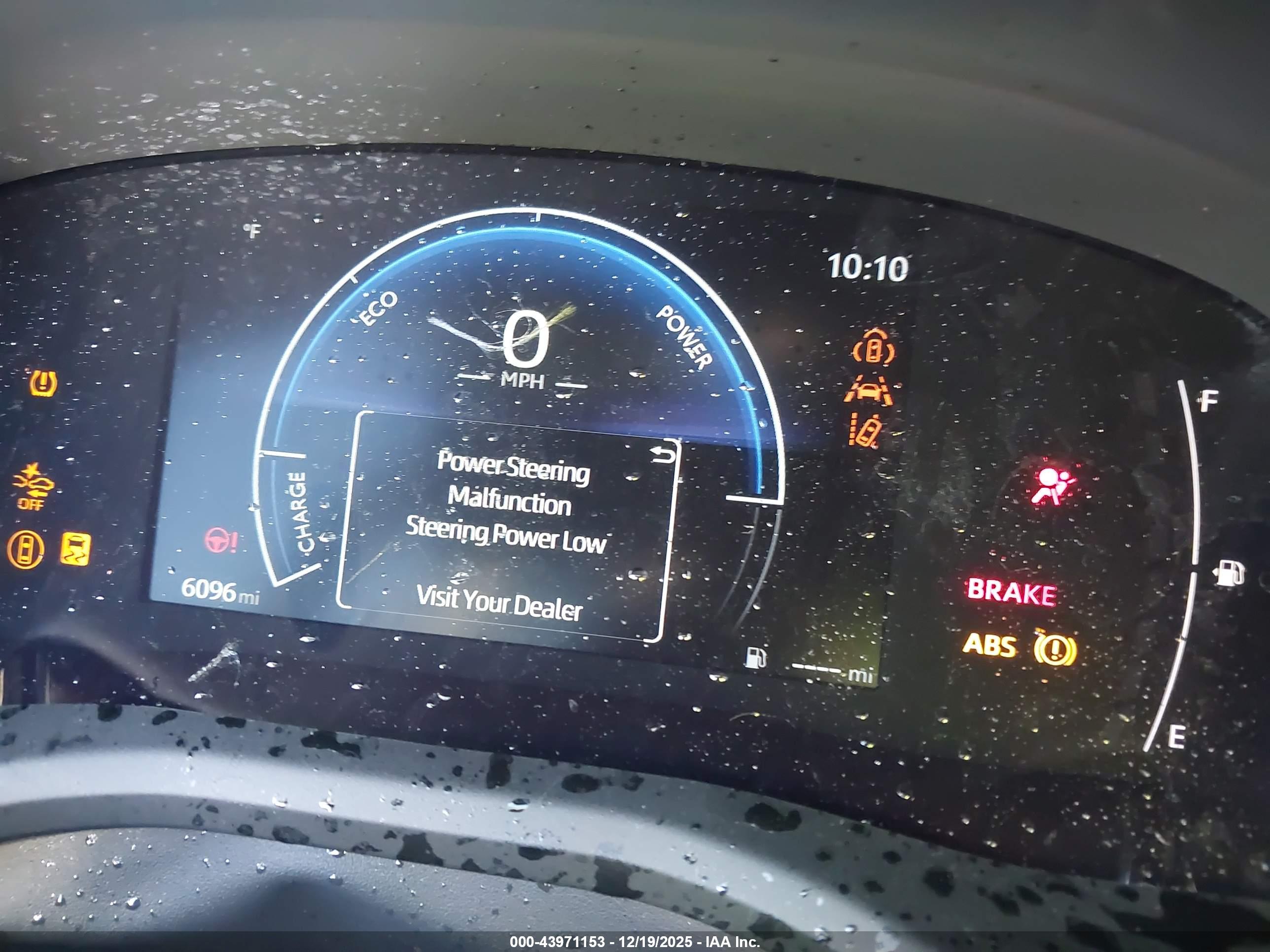 TOYOTA CAMRY image 7