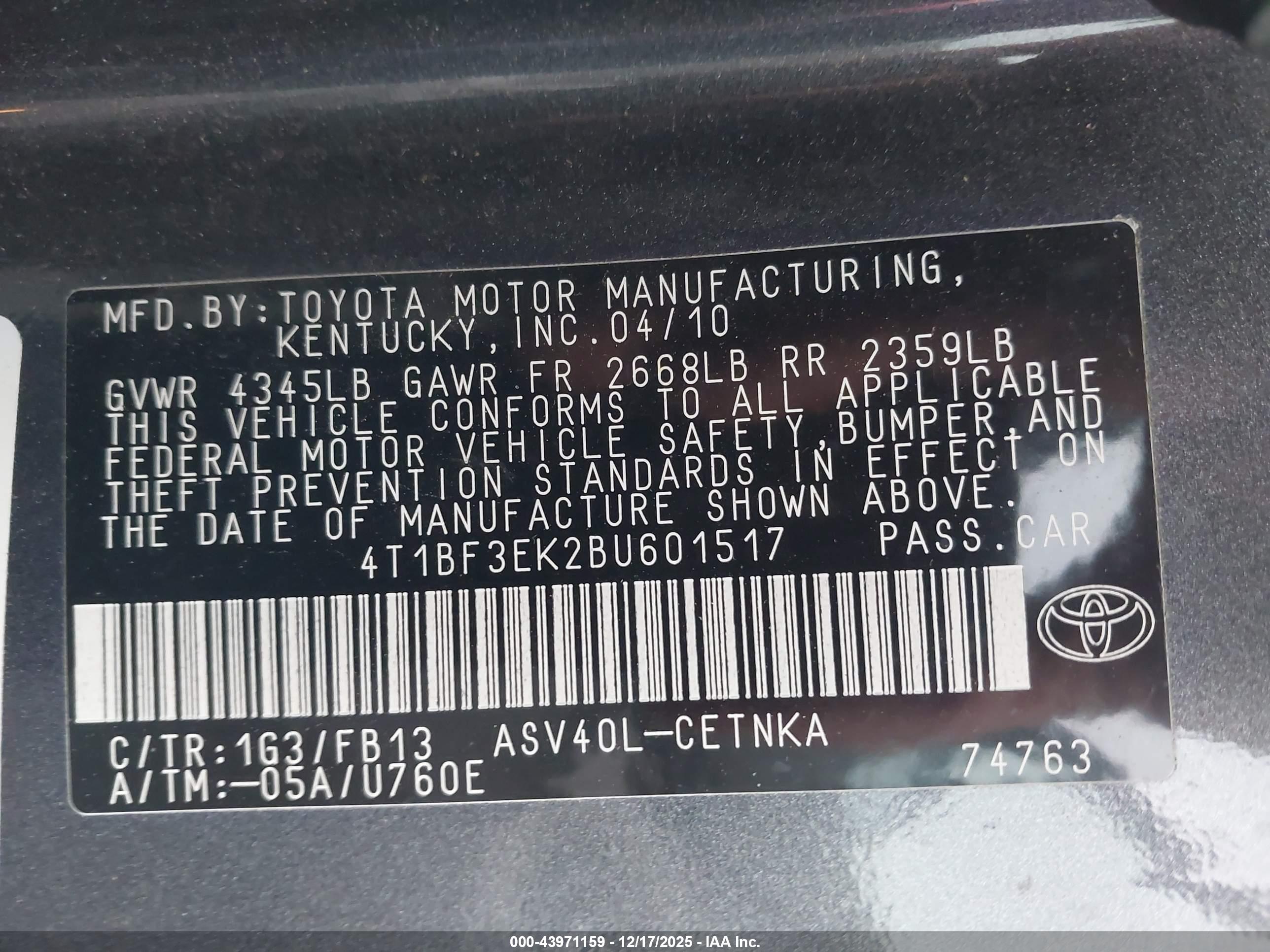 TOYOTA CAMRY image 9