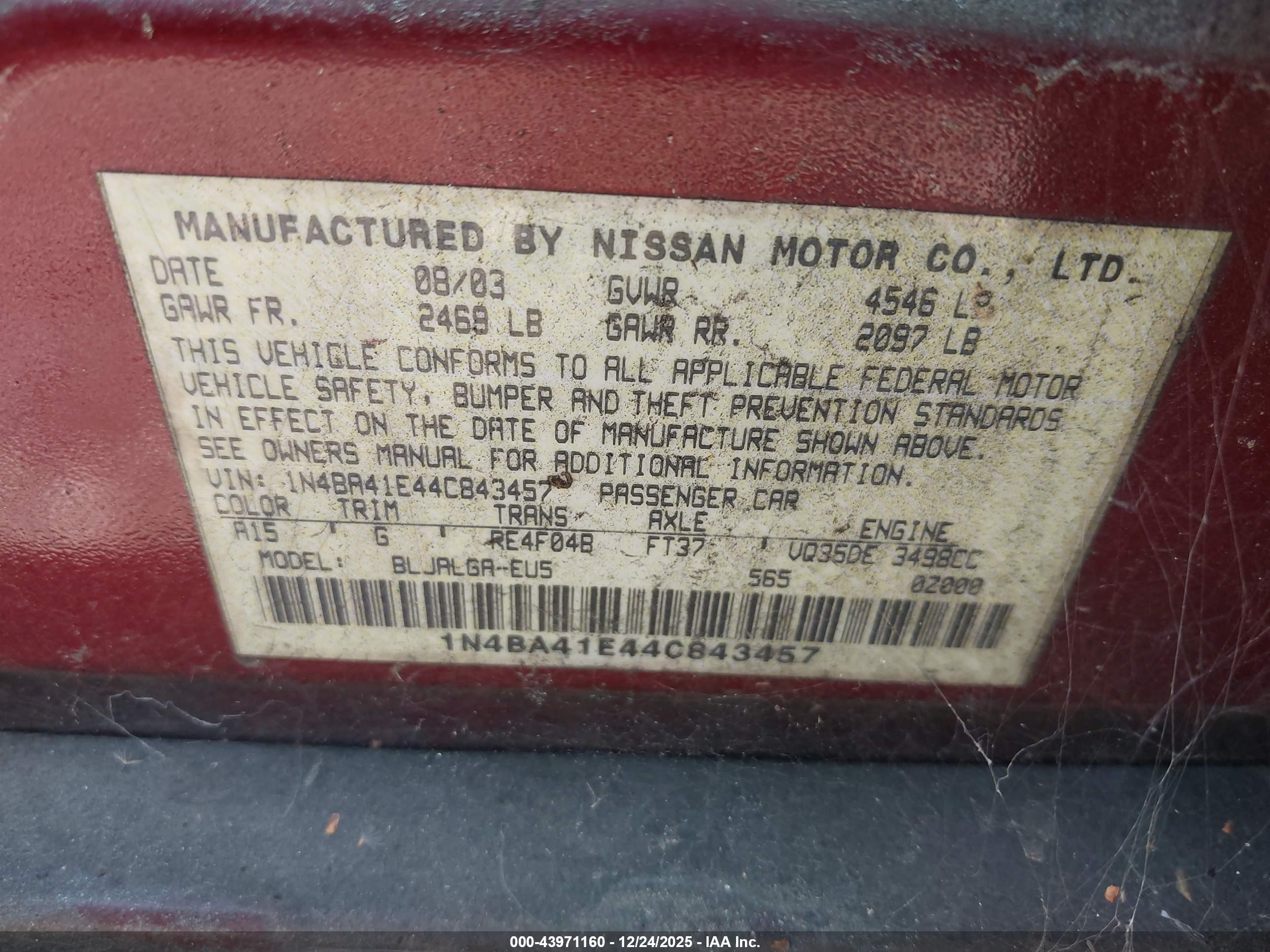 NISSAN MAXIMA image 9
