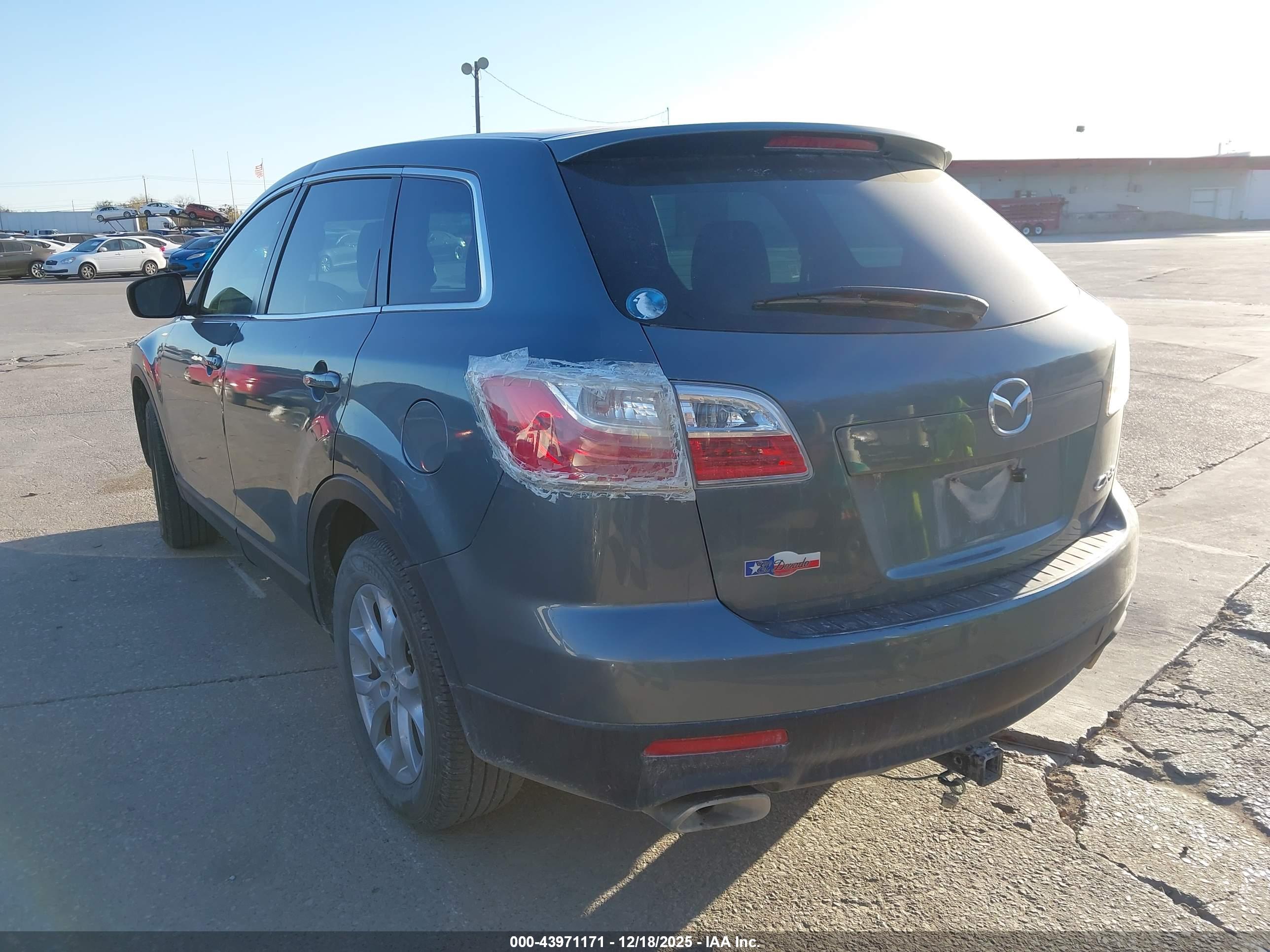 MAZDA CX-9 image 3