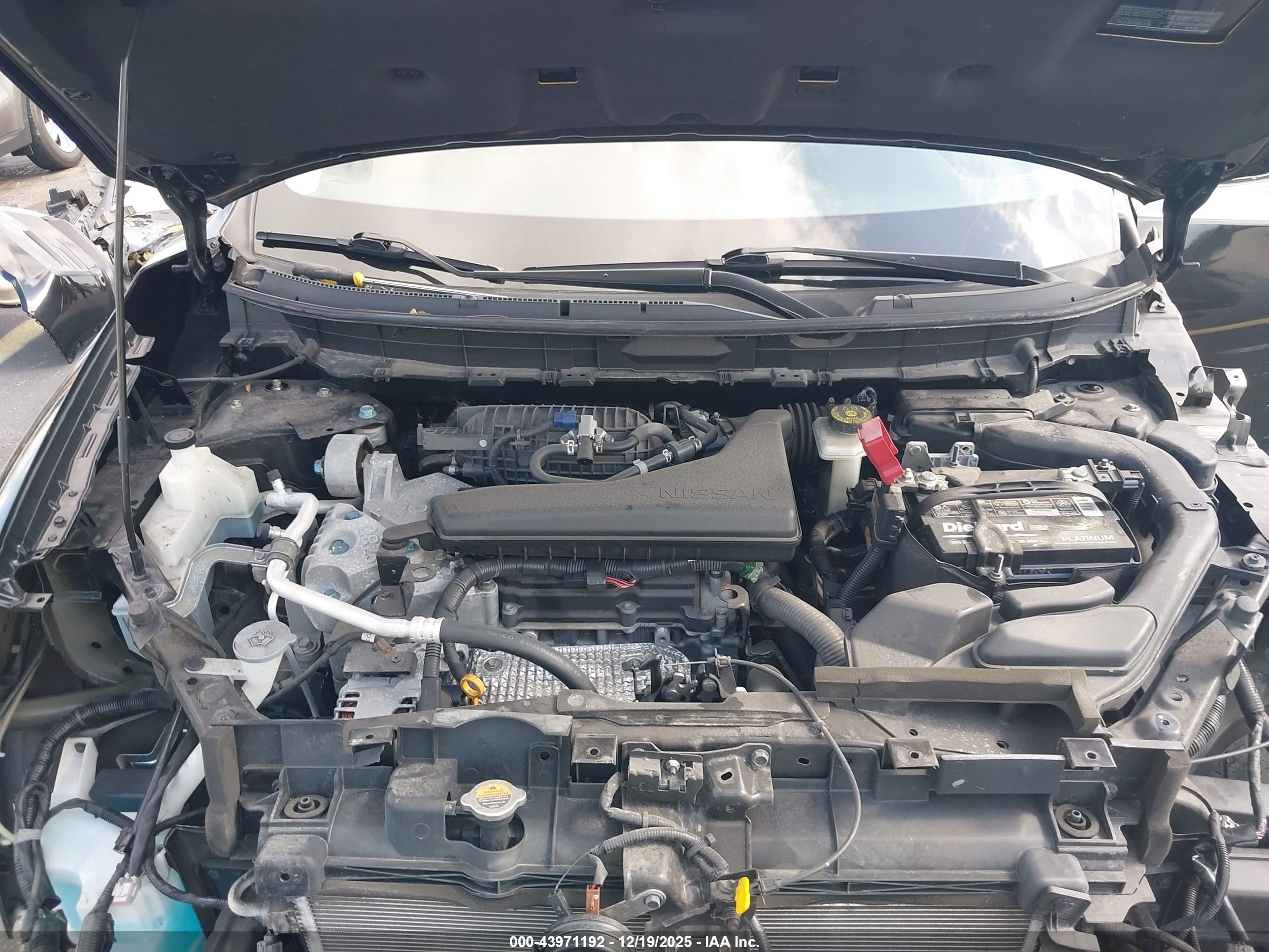 NISSAN ROGUE image 10
