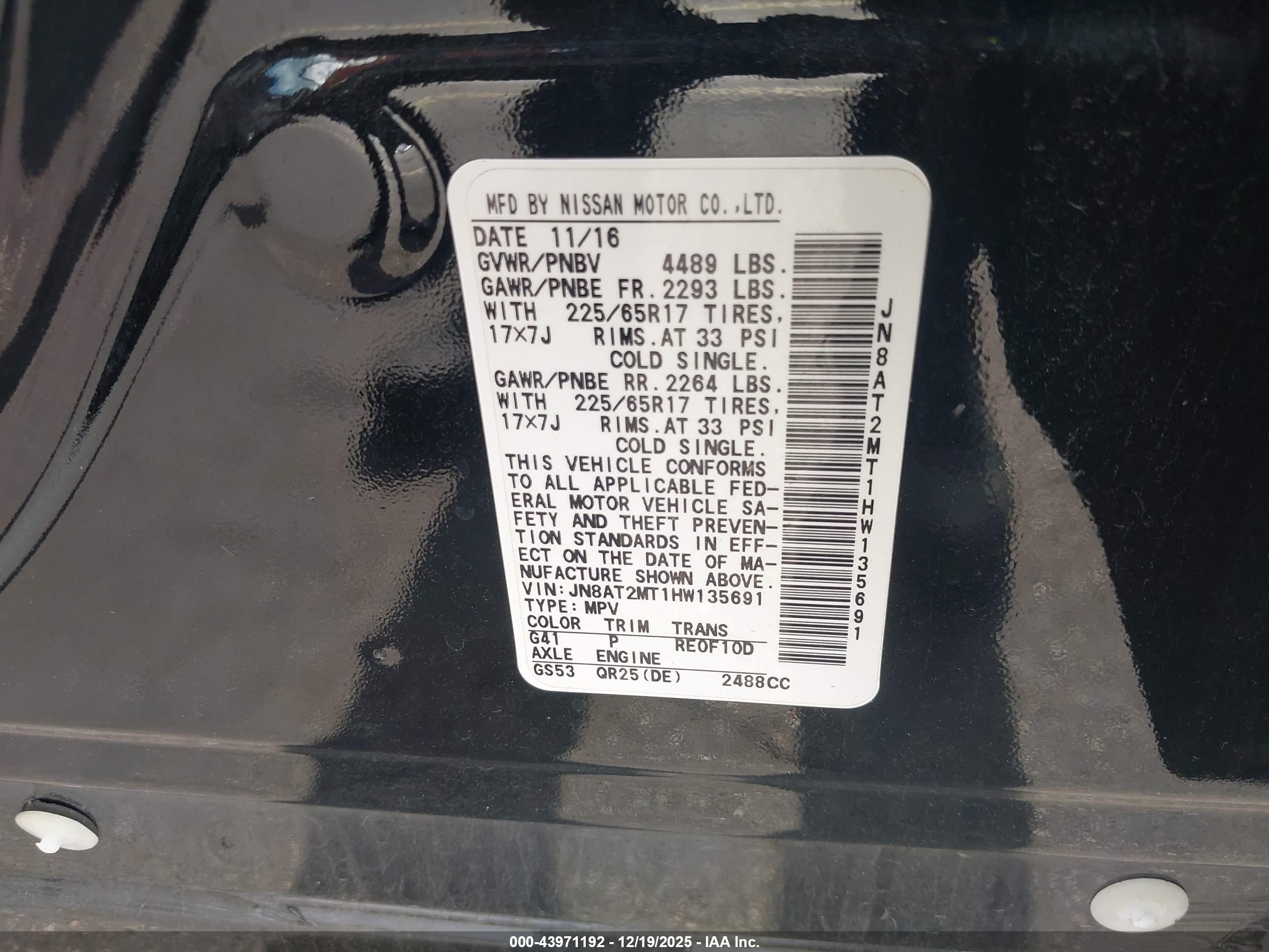 NISSAN ROGUE image 9