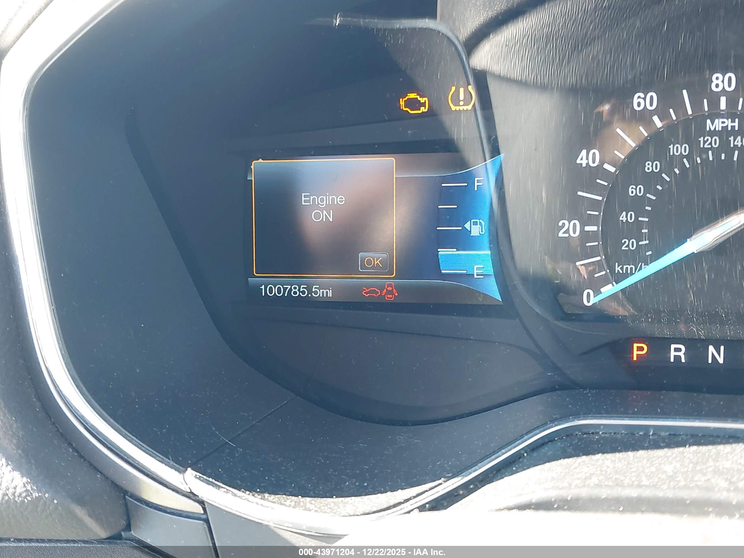 FORD FUSION image 7