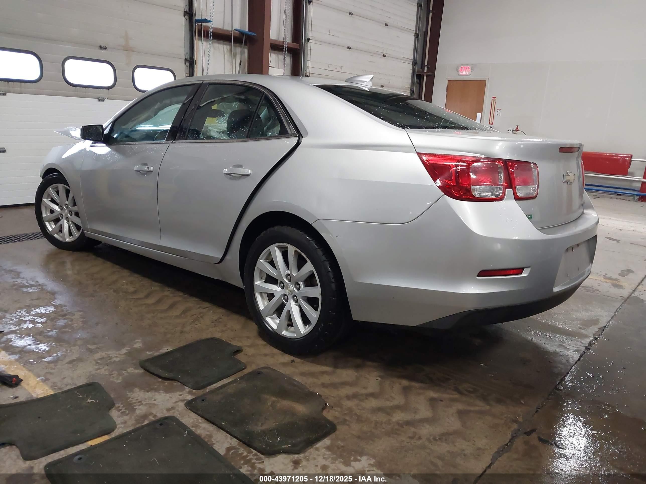 CHEVROLET MALIBU image 3