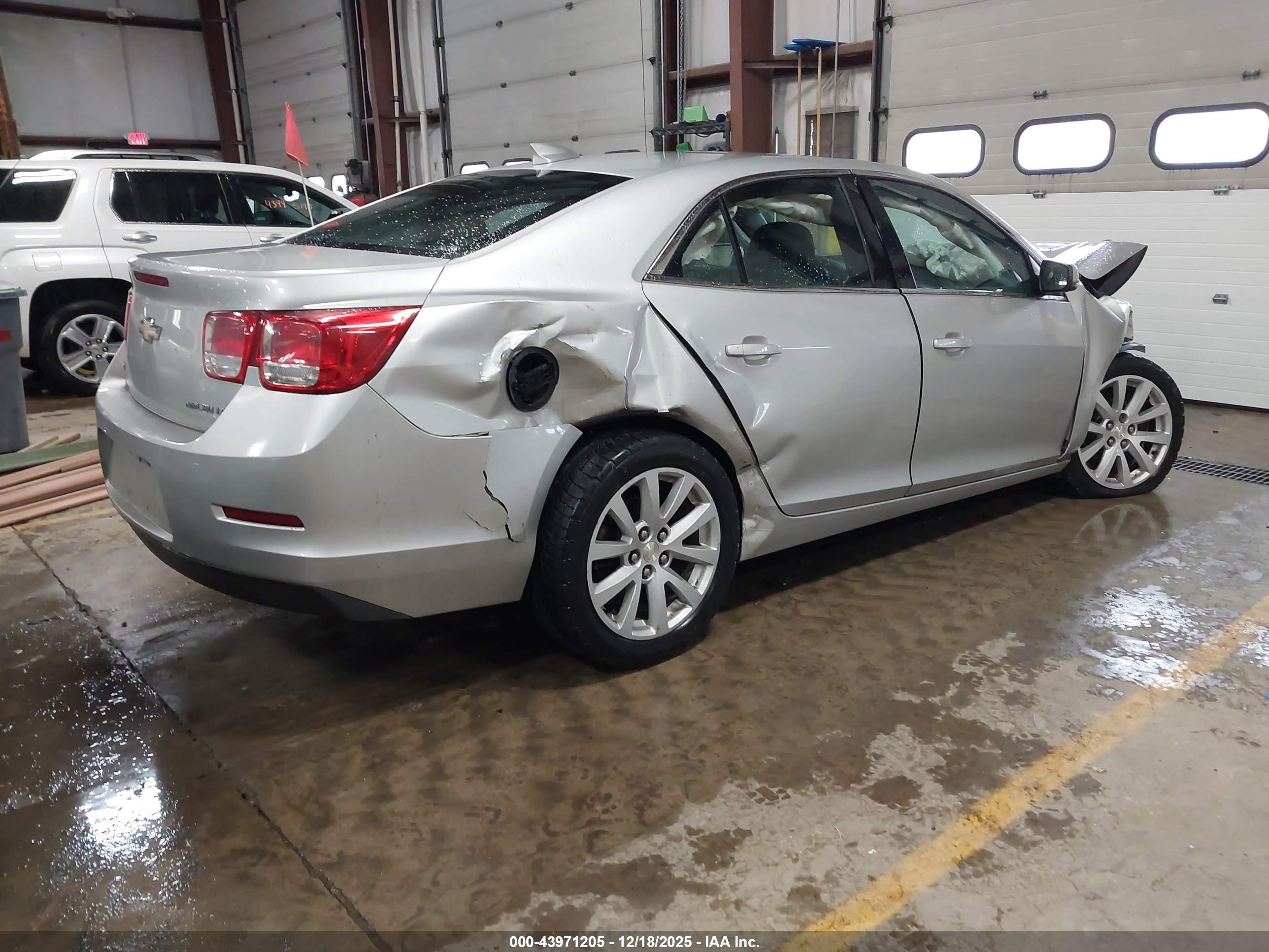 CHEVROLET MALIBU image 4