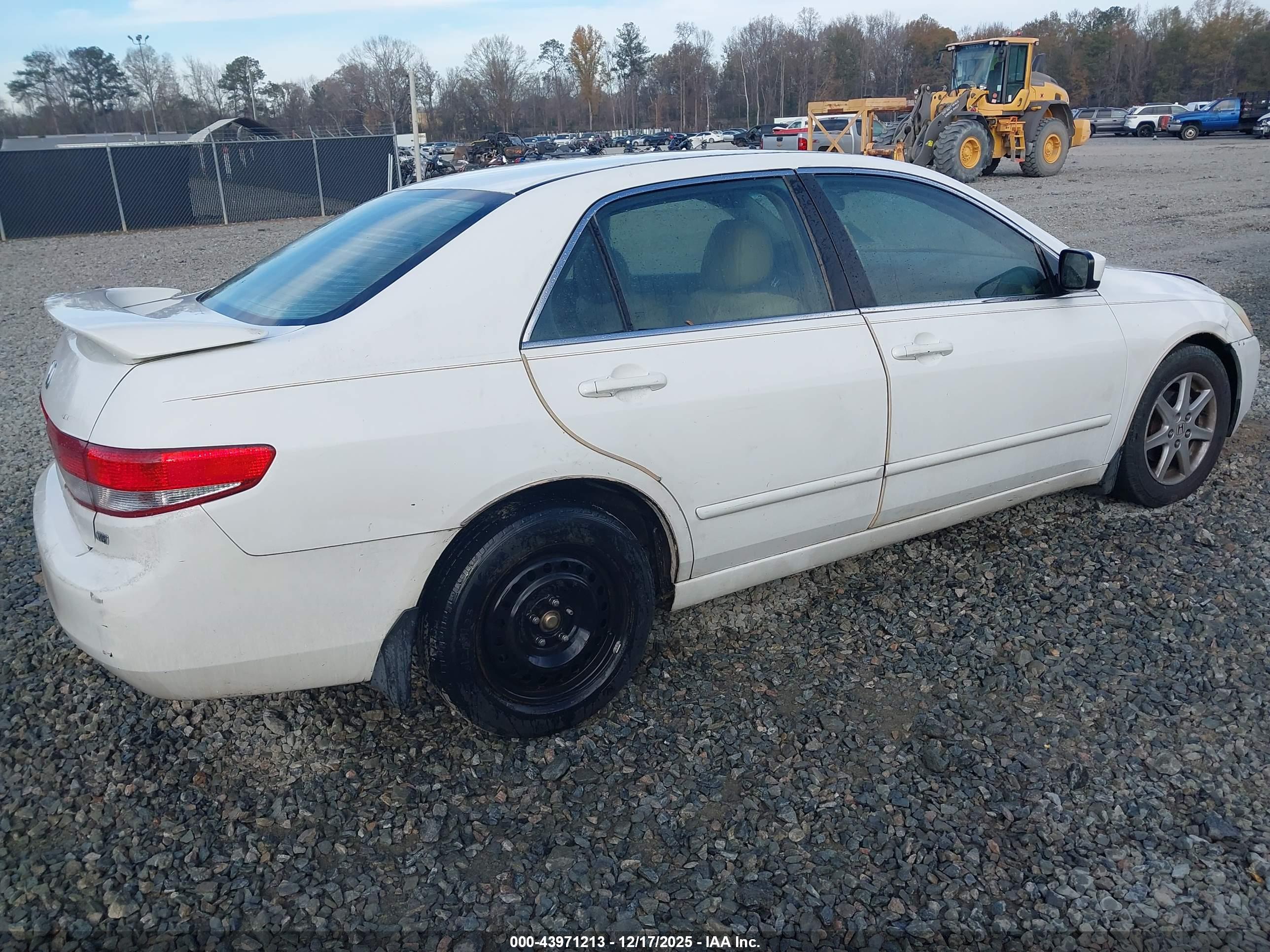 HONDA ACCORD image 4