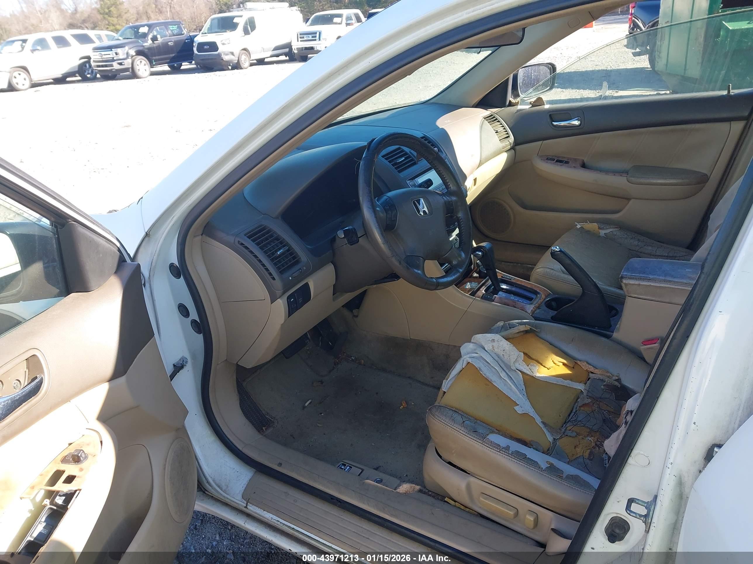 HONDA ACCORD image 5