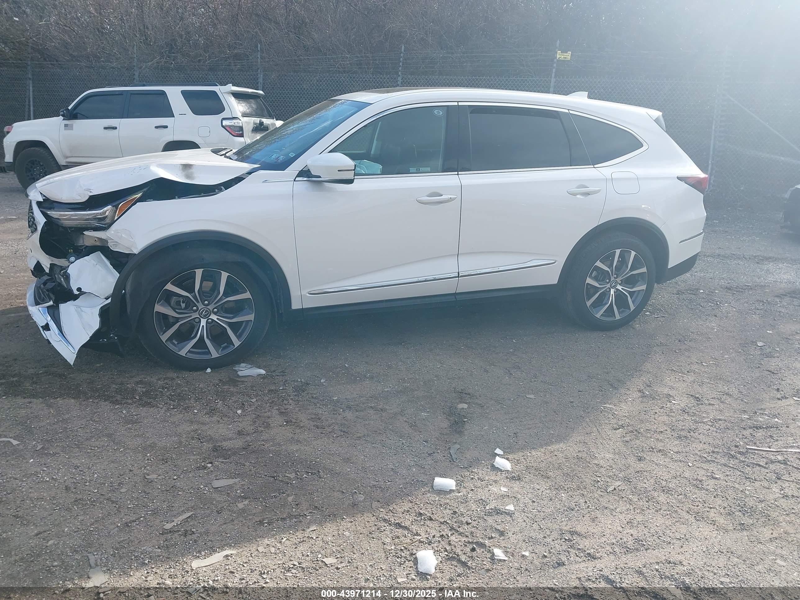 ACURA MDX image 2